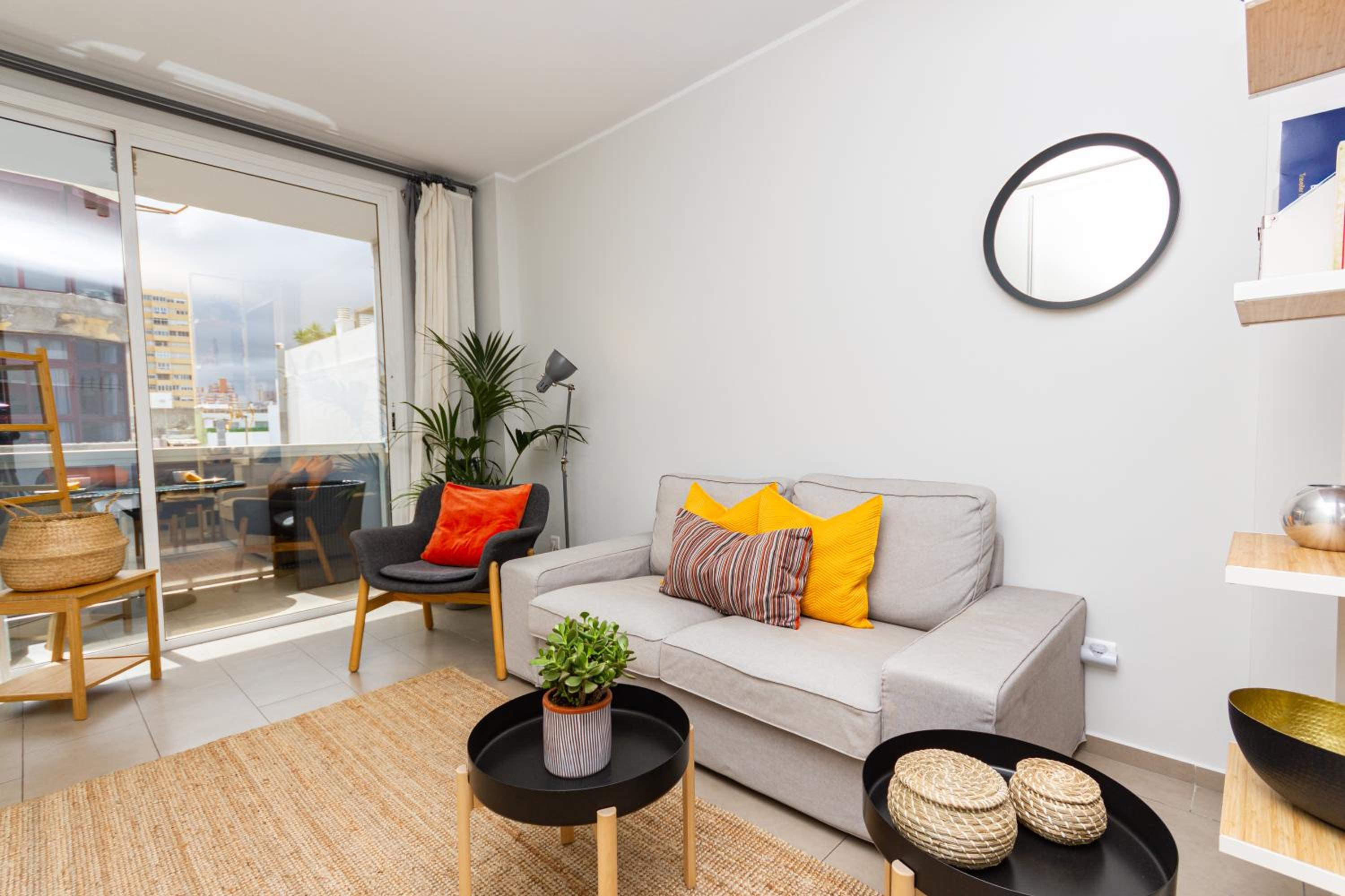 Apartamento con Terraza