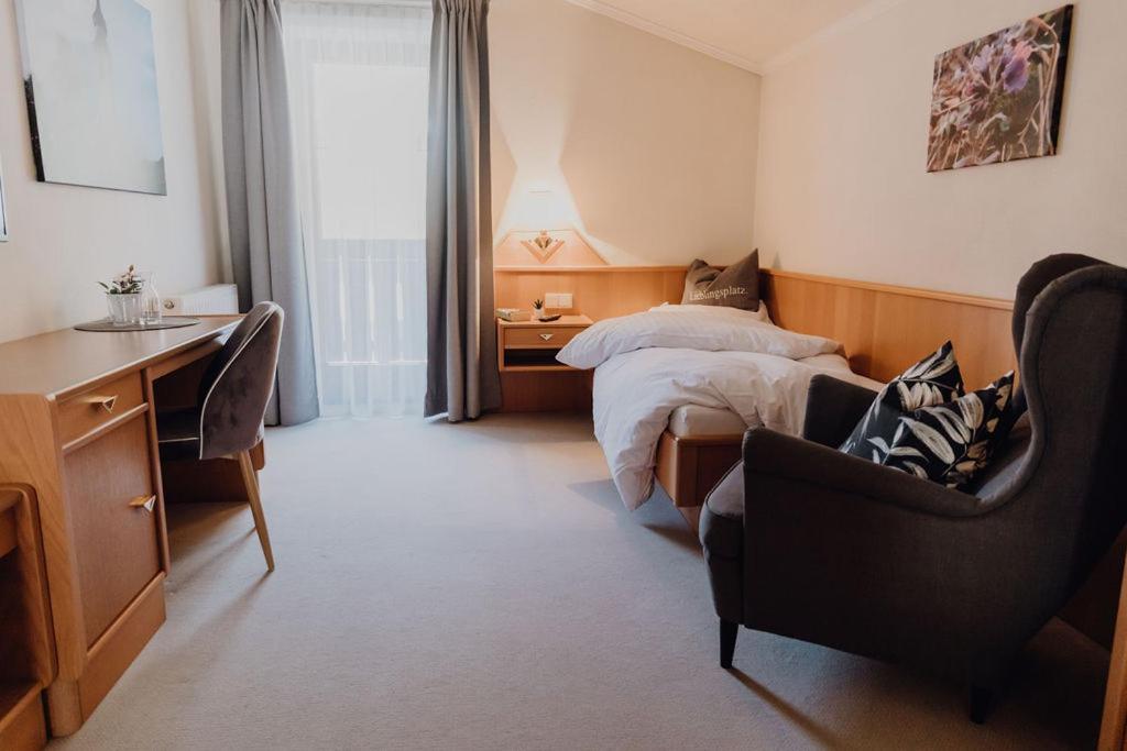 Single Room with Balcony photo 1