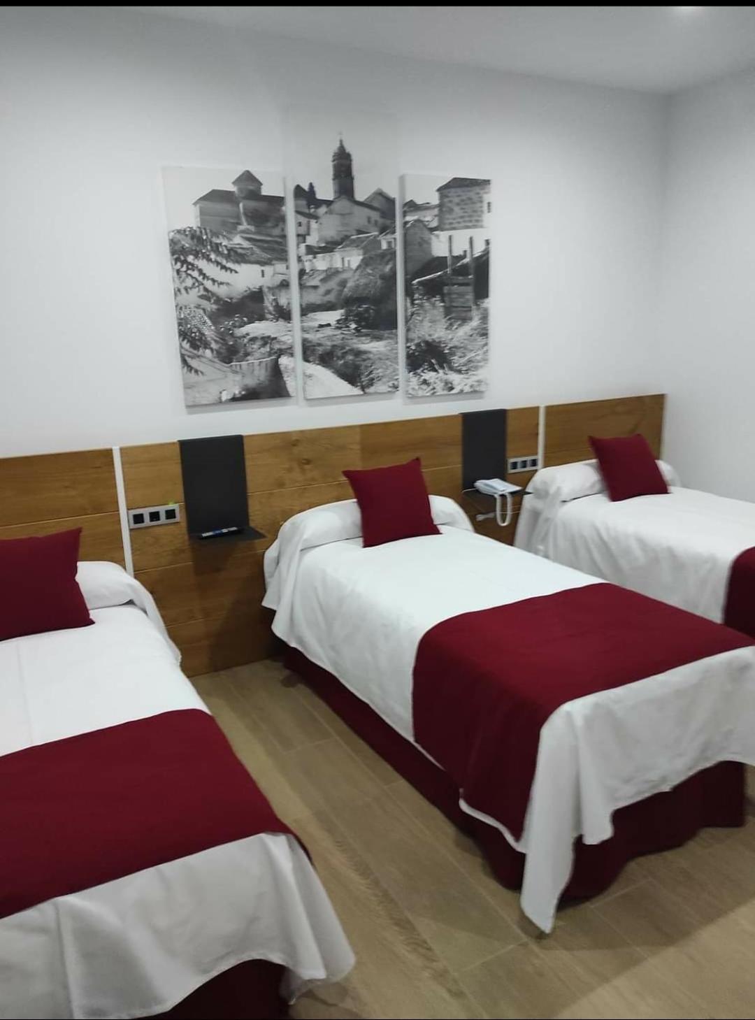 Triple Room - Photo 1