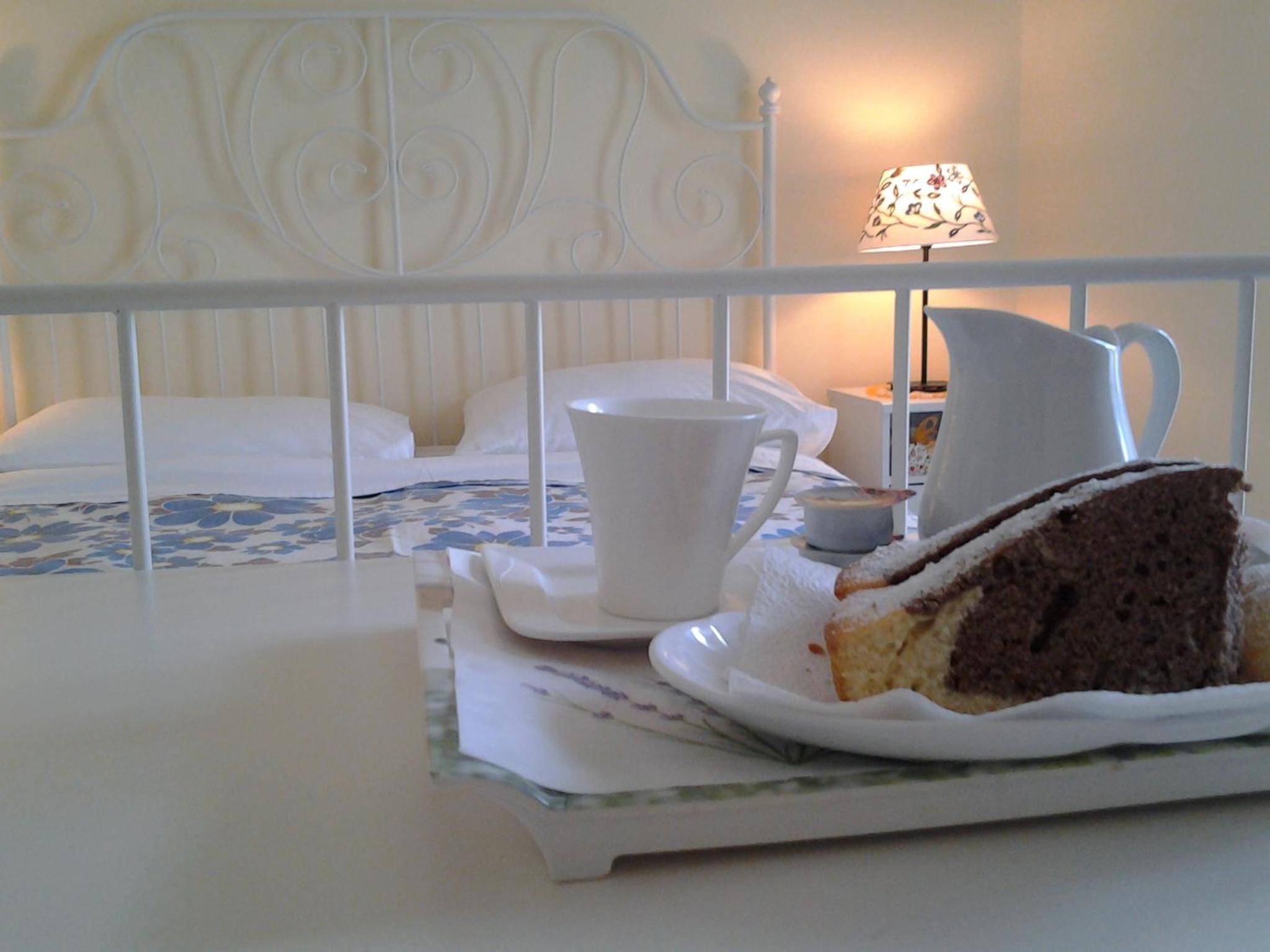 Double Room - Photo 10