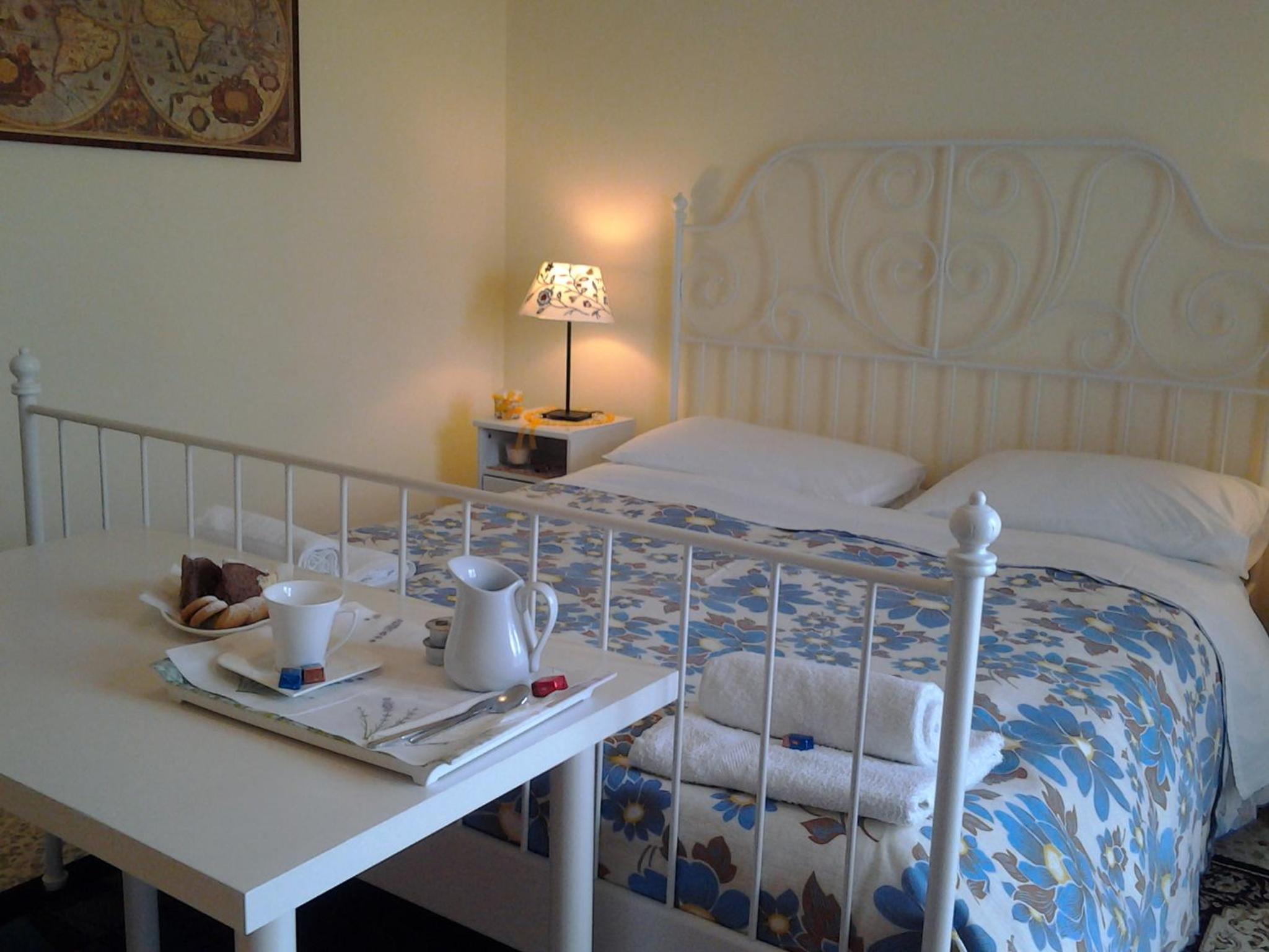 Double Room - Photo 17