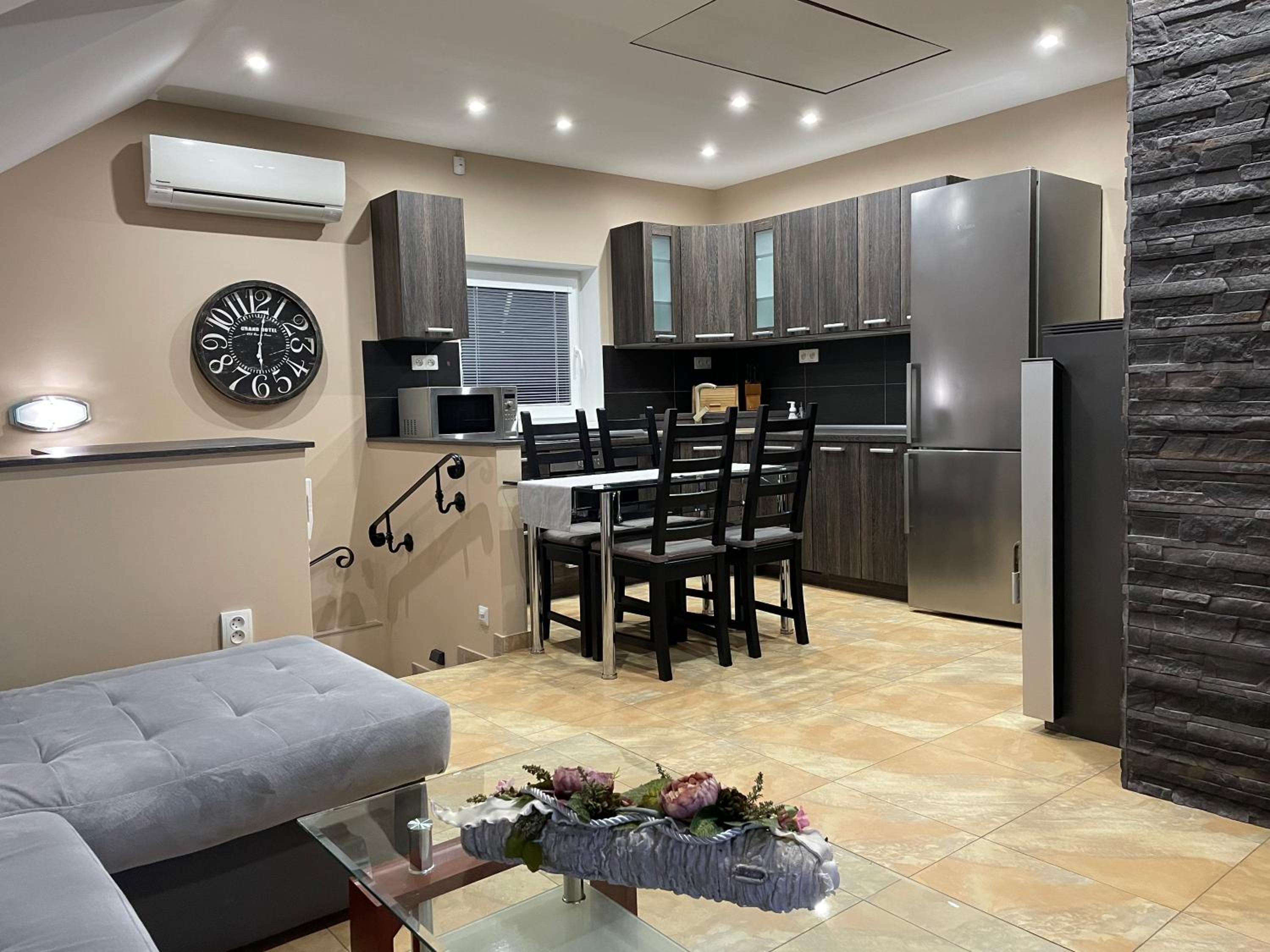 Duplex Apartment photo 2