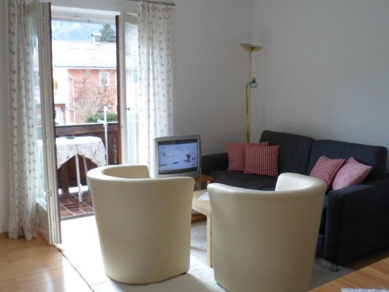 Two-Bedroom Apartment photo 2