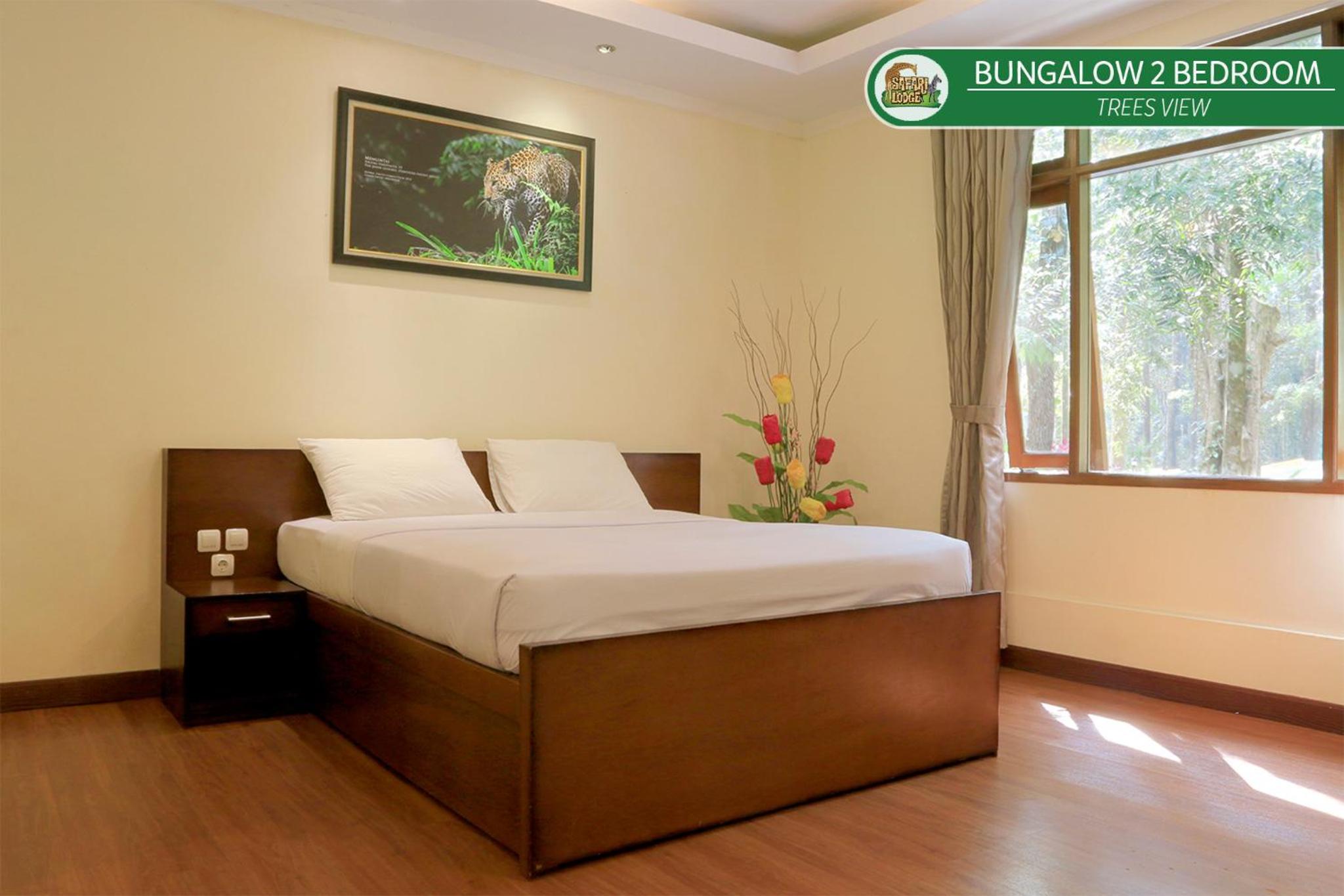 Grand Zebra Two-Bedroom Bungalow photo 1