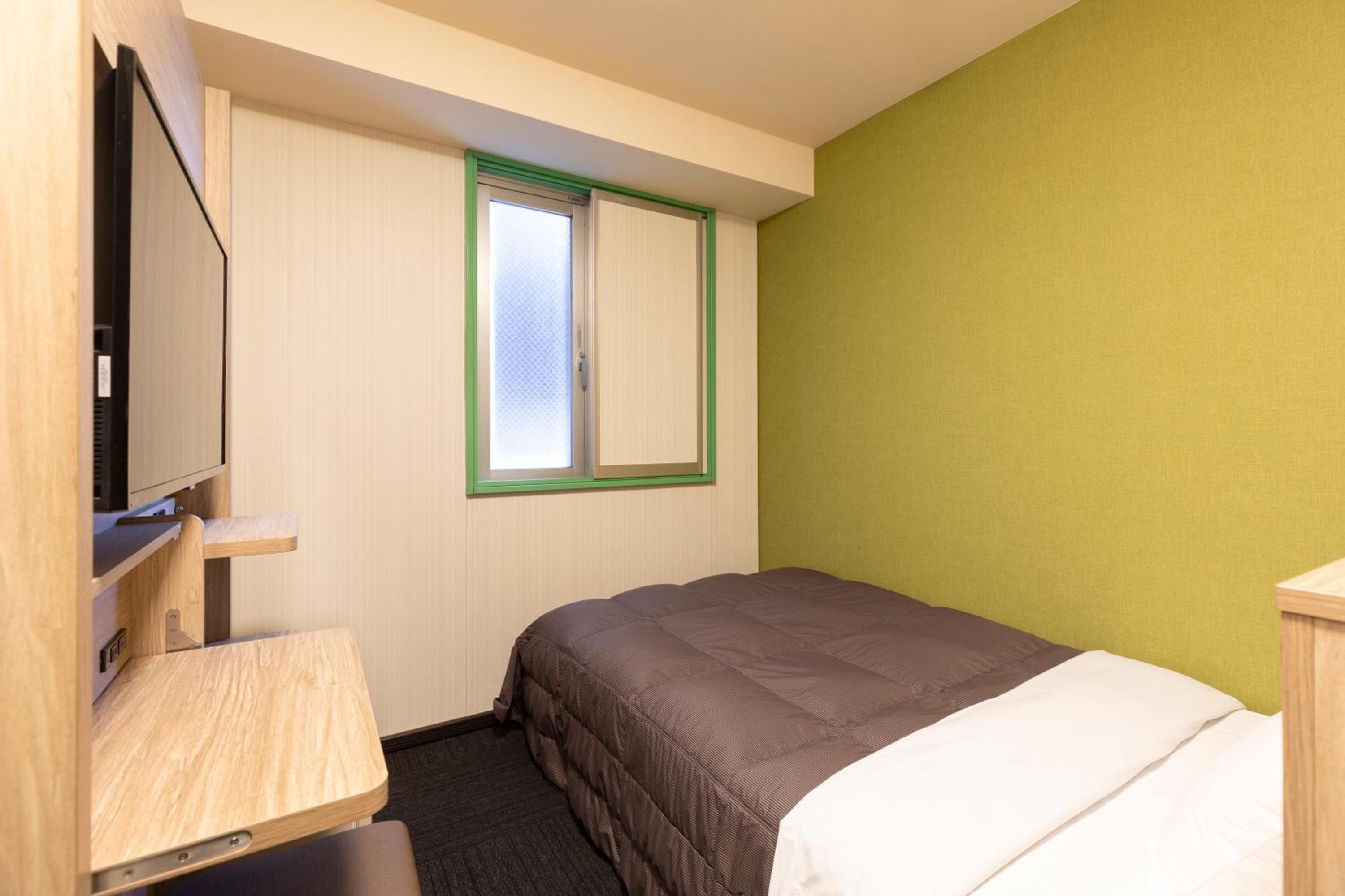 Single Room - Non-Smoking photo 3