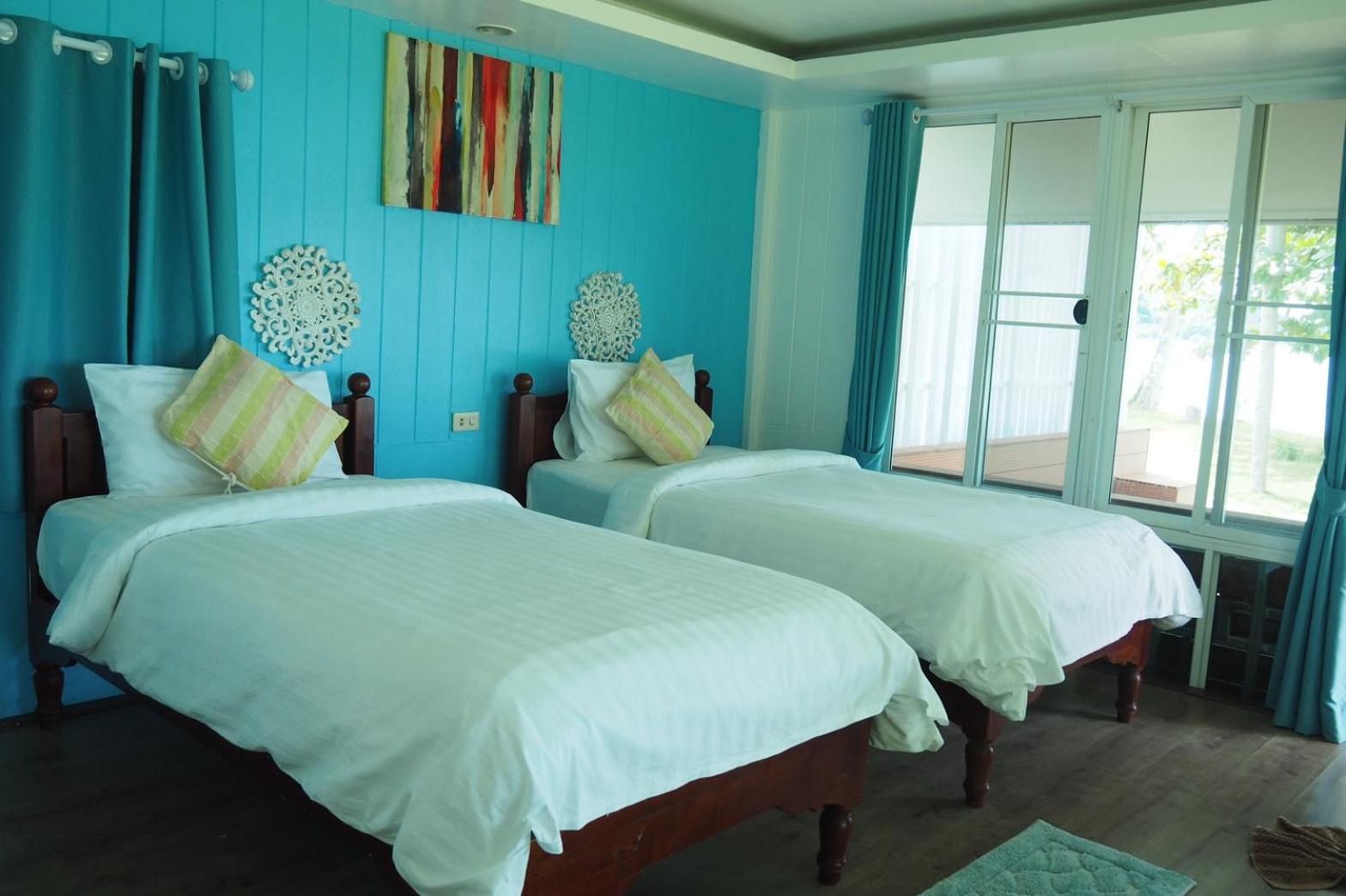 Comfort Bungalow - Beach Front photo 1