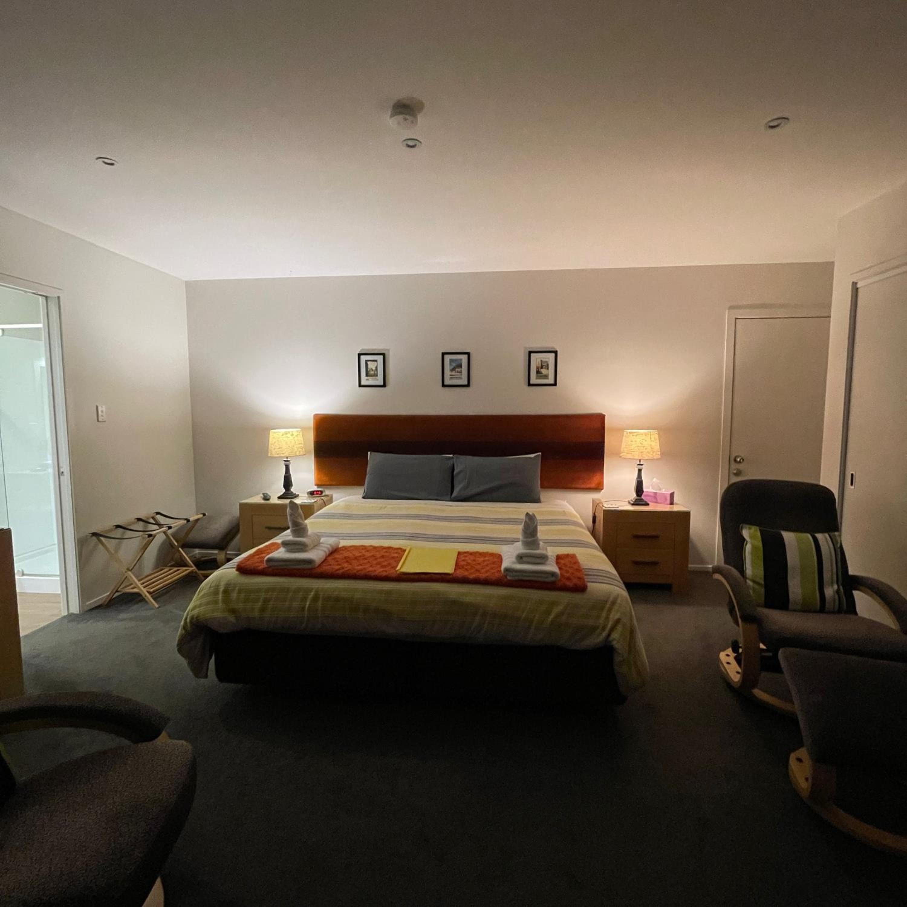 King Room with Spa Pool and Sea View 