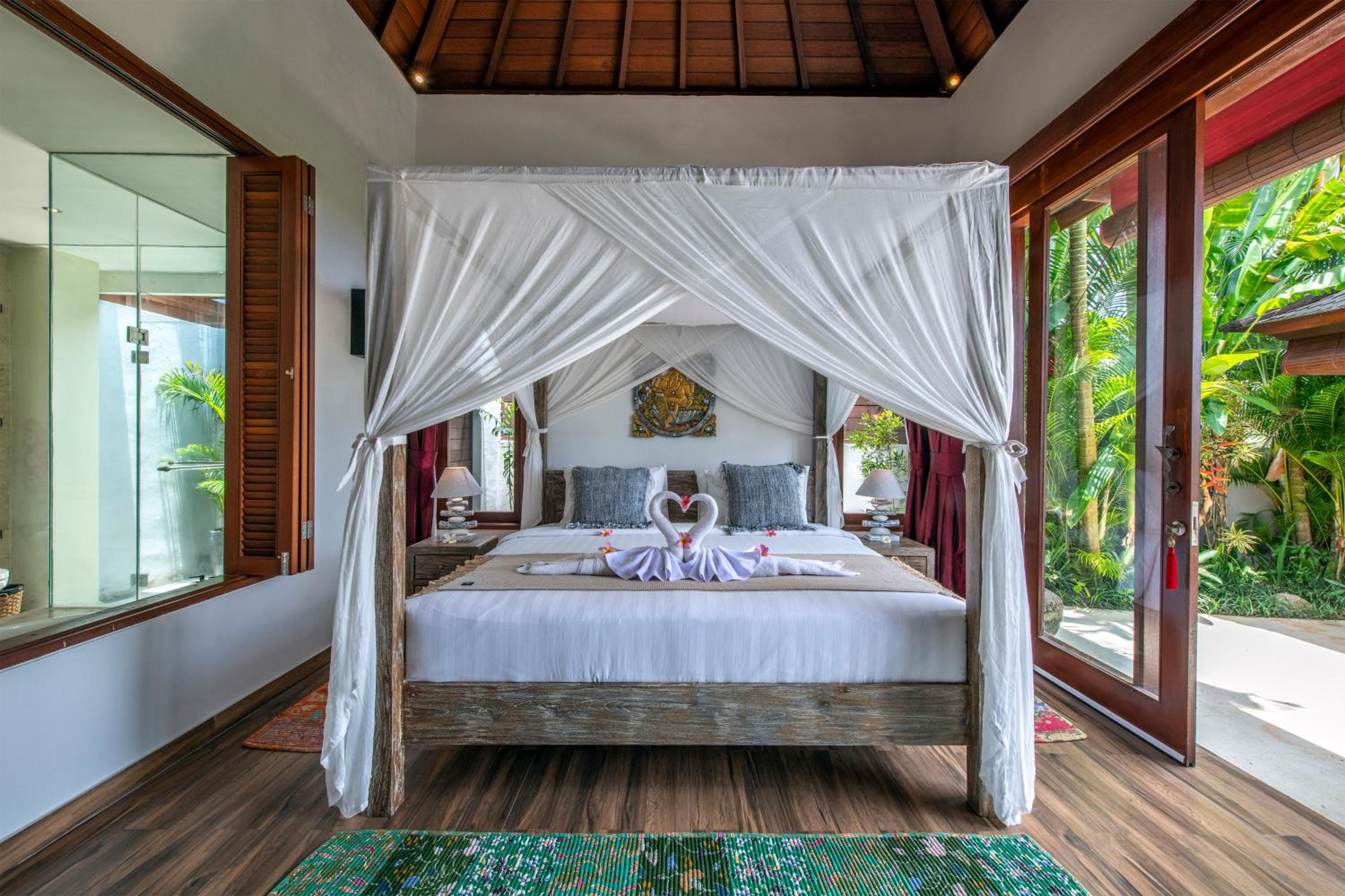 Sahaja 2 - Two Bedroom Luxury Villa With Private Pool photo 2