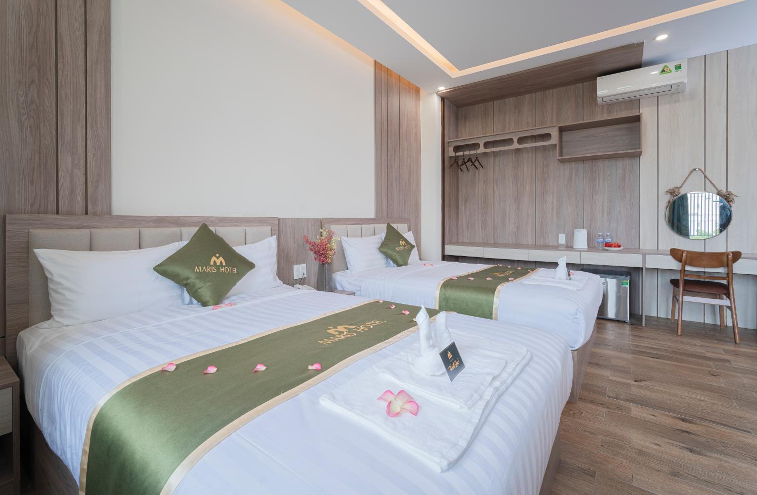 Deluxe Family Room - Photo 4