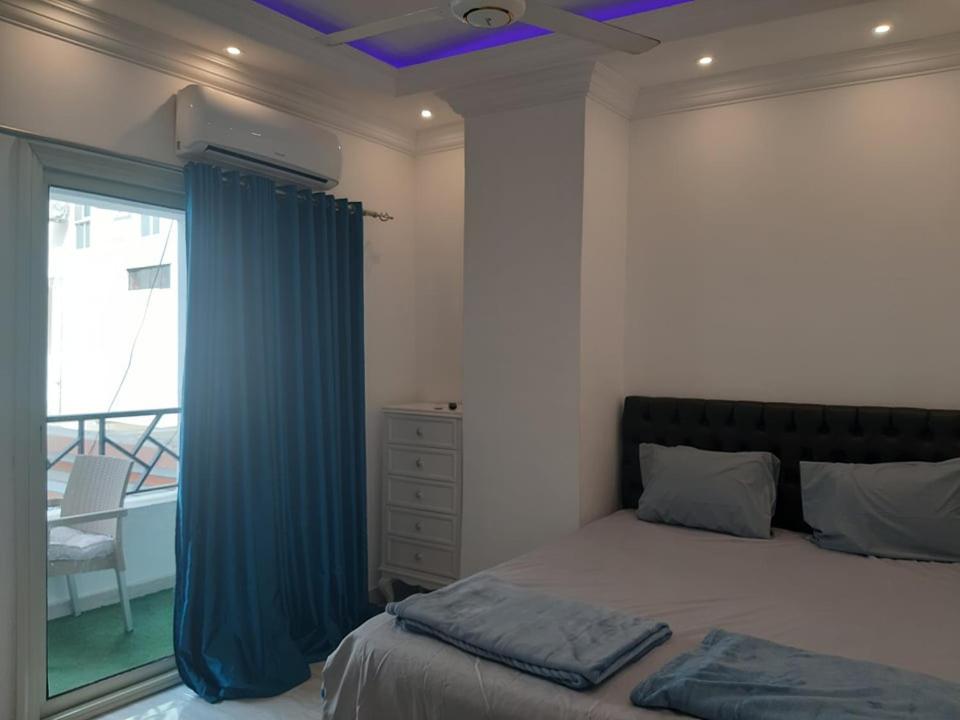 One-Bedroom Apartment - Photo 4
