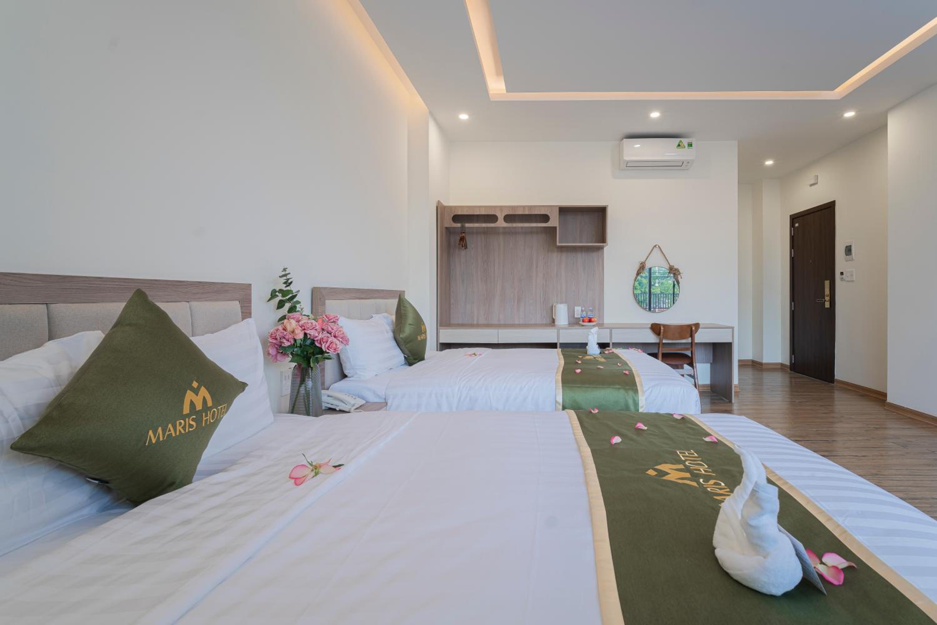 Deluxe Family Room - Photo 6