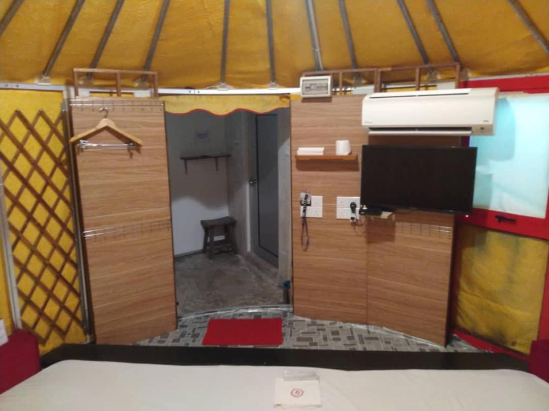 Mongolian Yurt 3 Pax (Private Toilet) - Photo 3