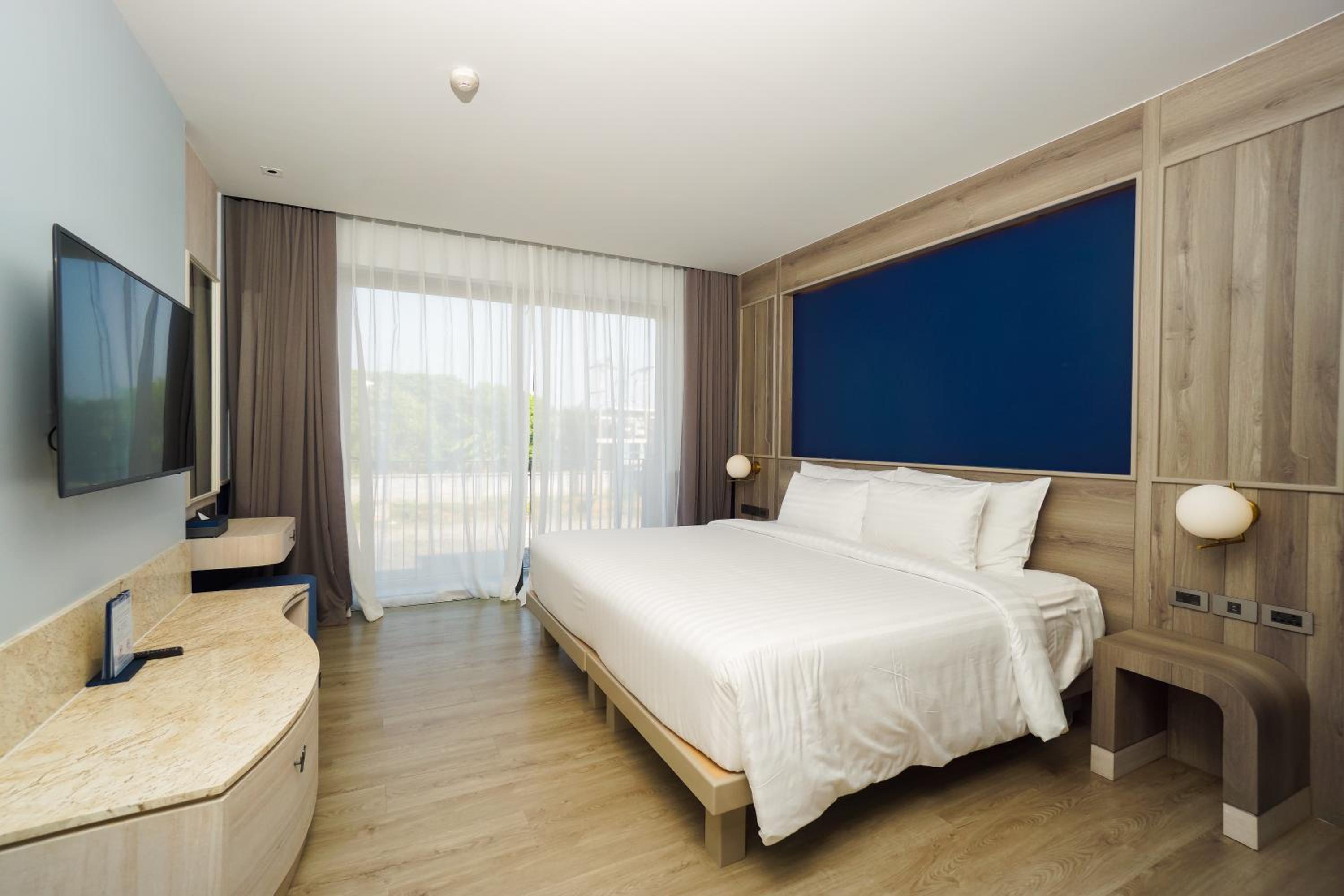 Superior Double or Twin Room - Photo 26