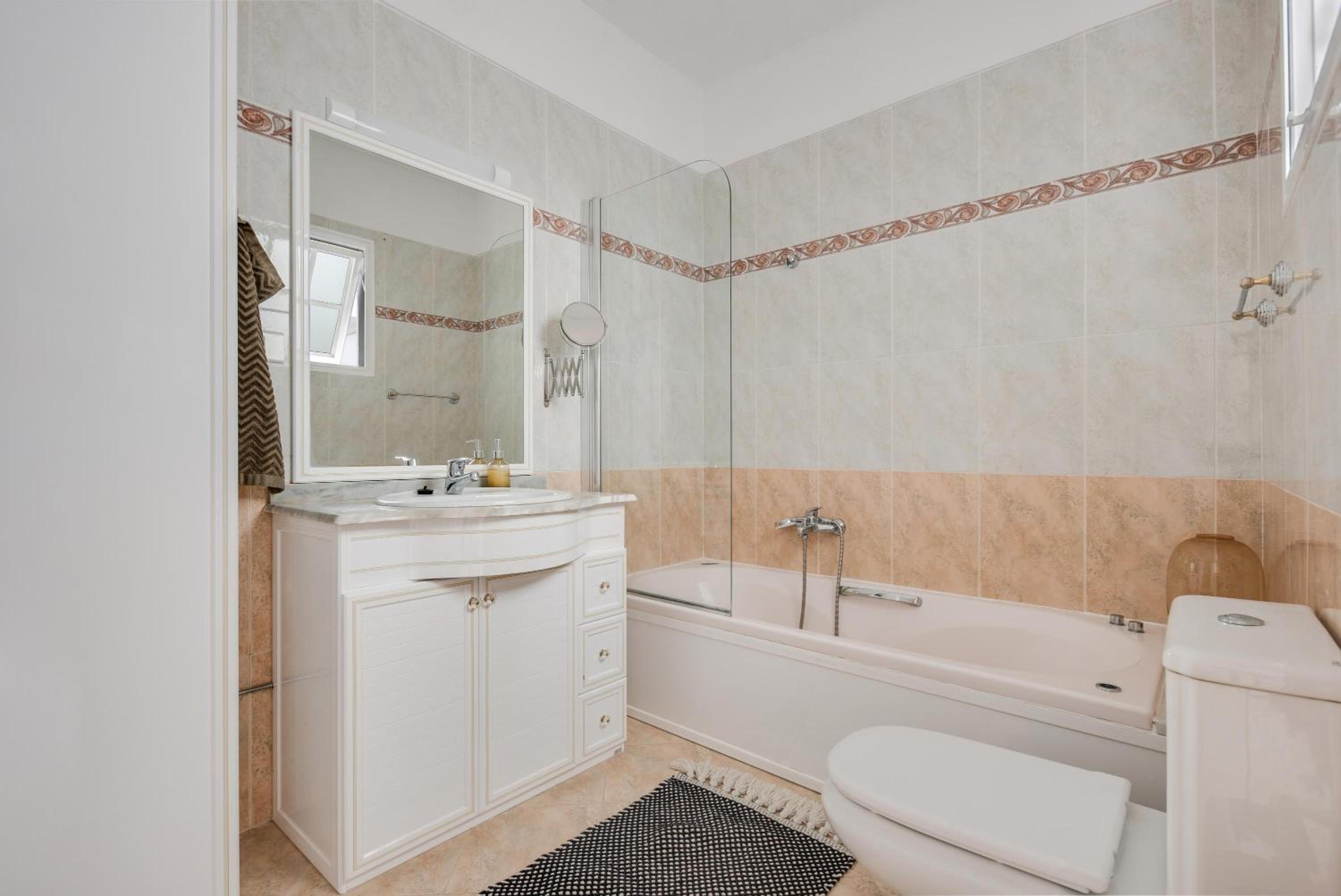 Three-Bedroom House - Photo 8