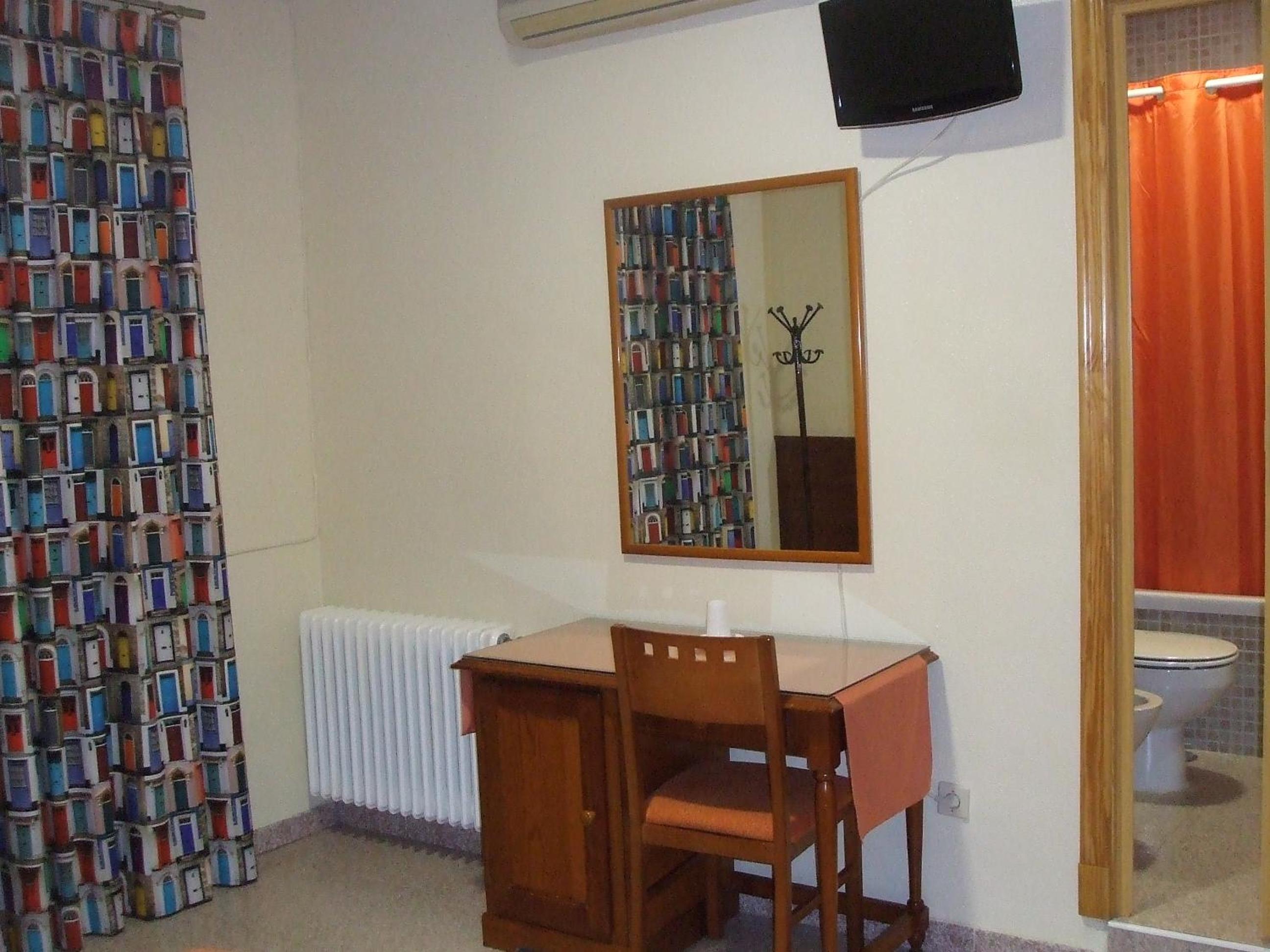 Triple Room - Photo 2