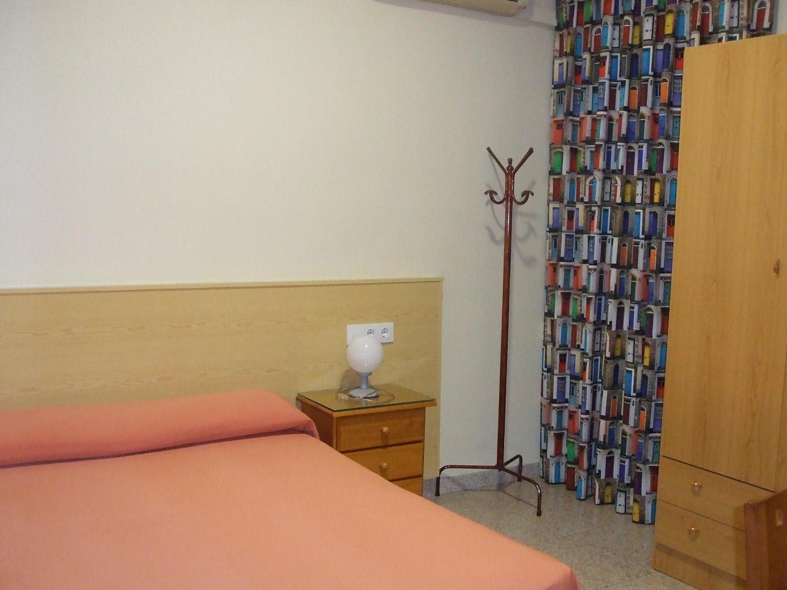 Double or Twin Room - Photo 3