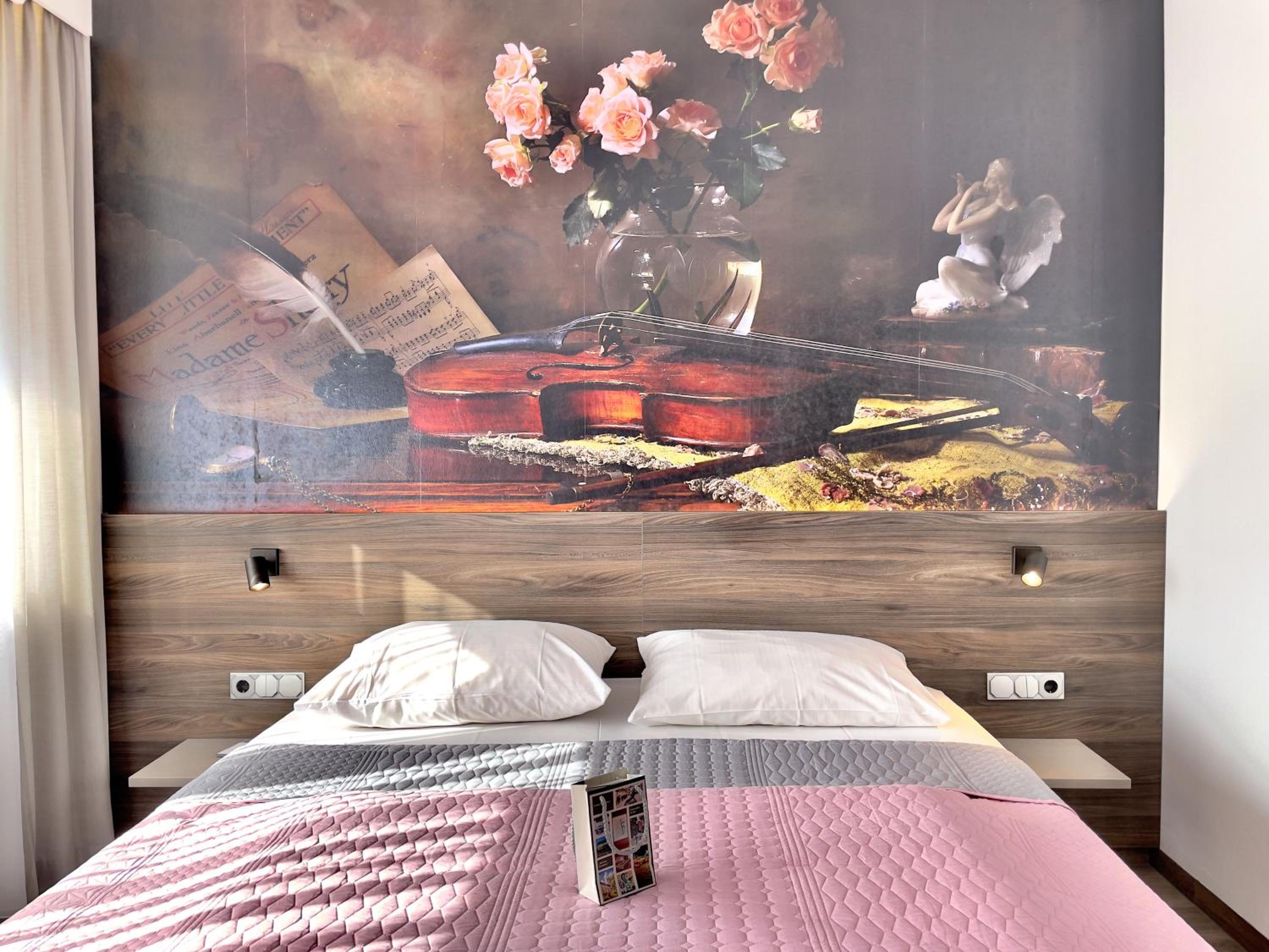 Classic Double Room - Photo 9