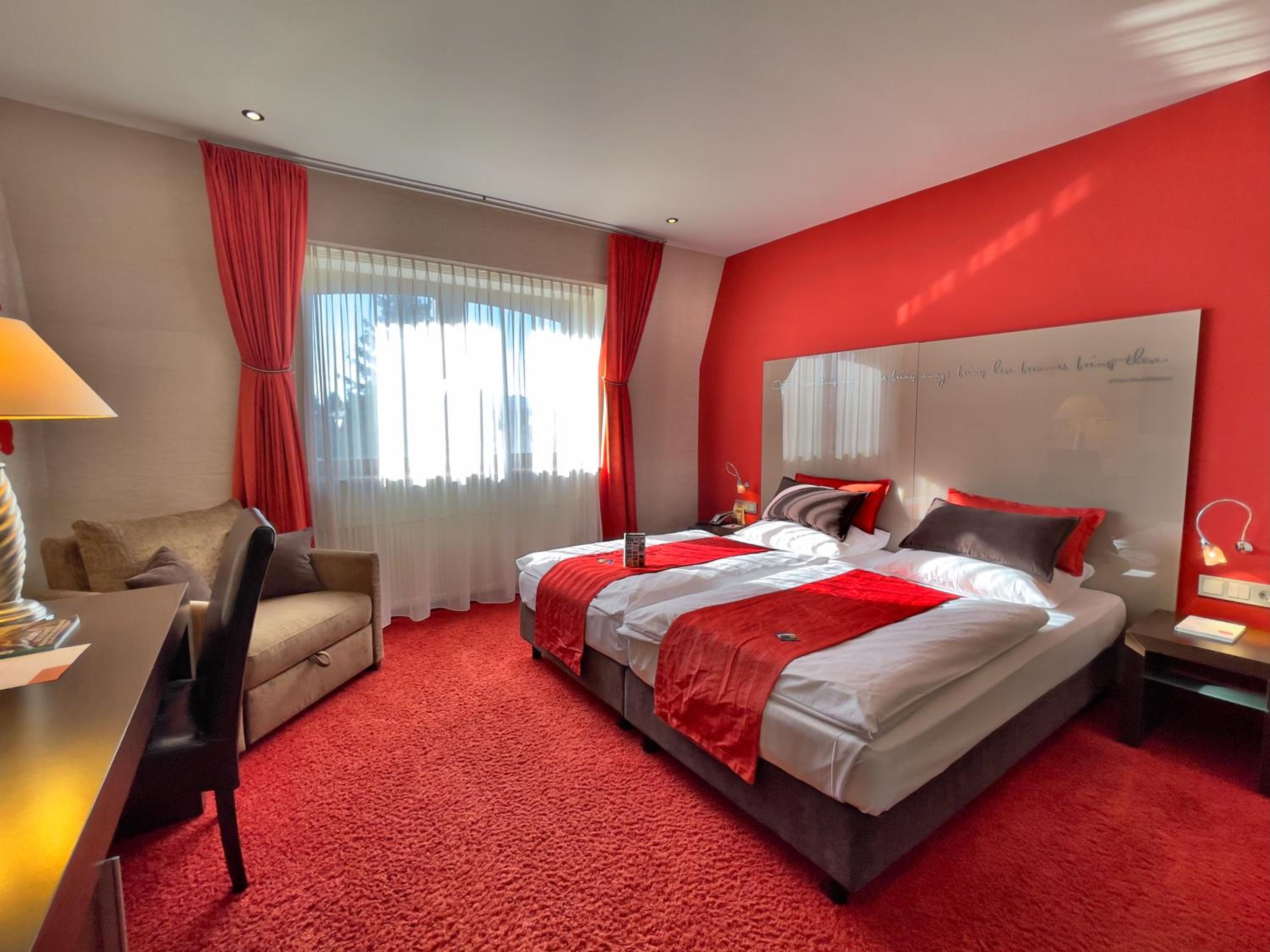 Deluxe Double Room - Photo 15