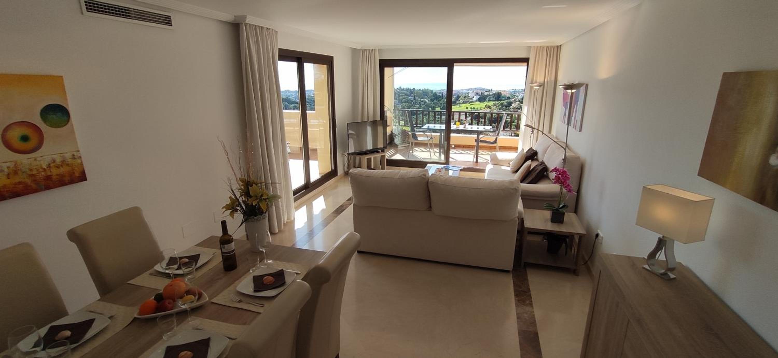 Apartment with Sea View photo 2