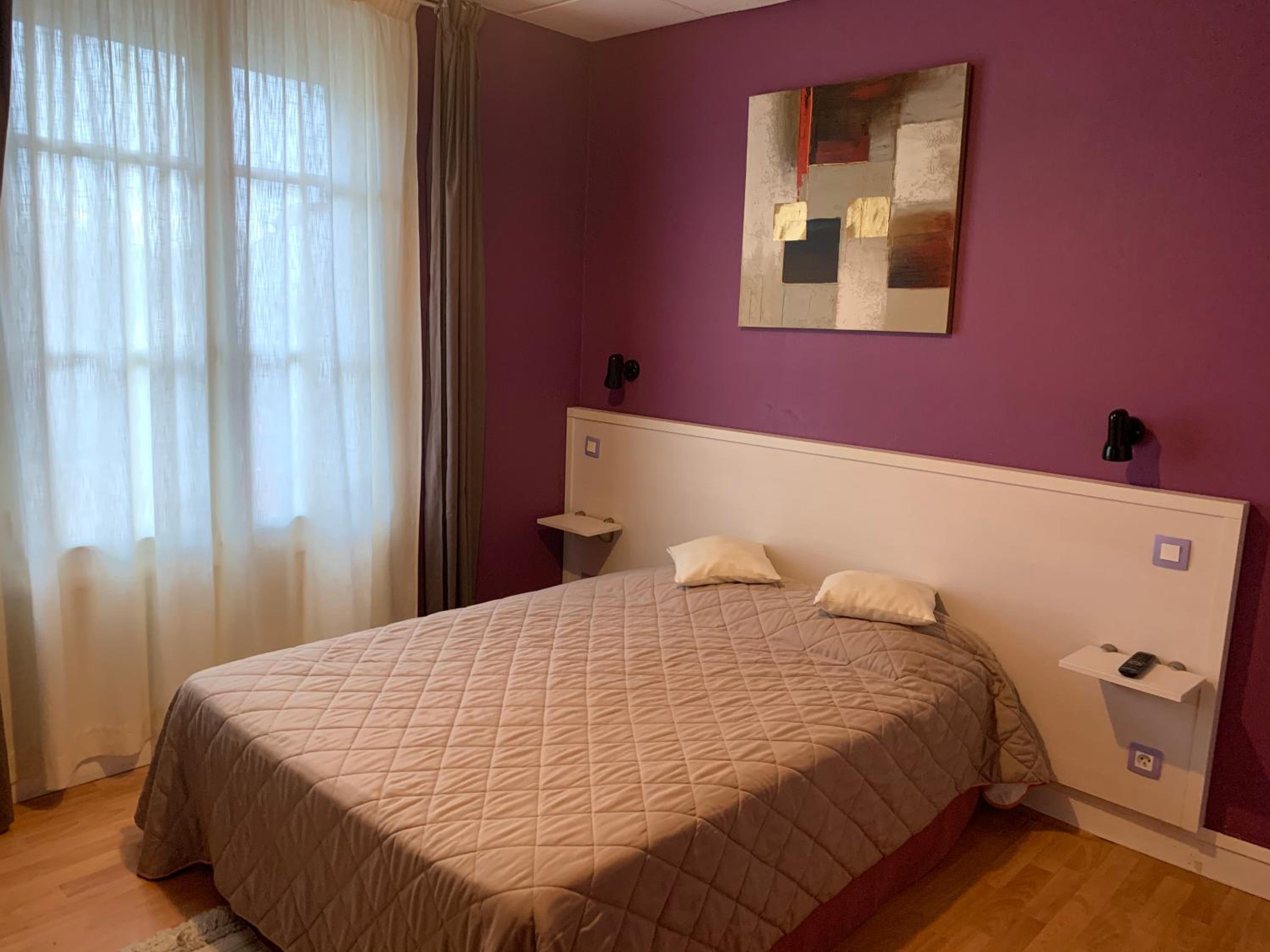 Double Room - Photo 10
