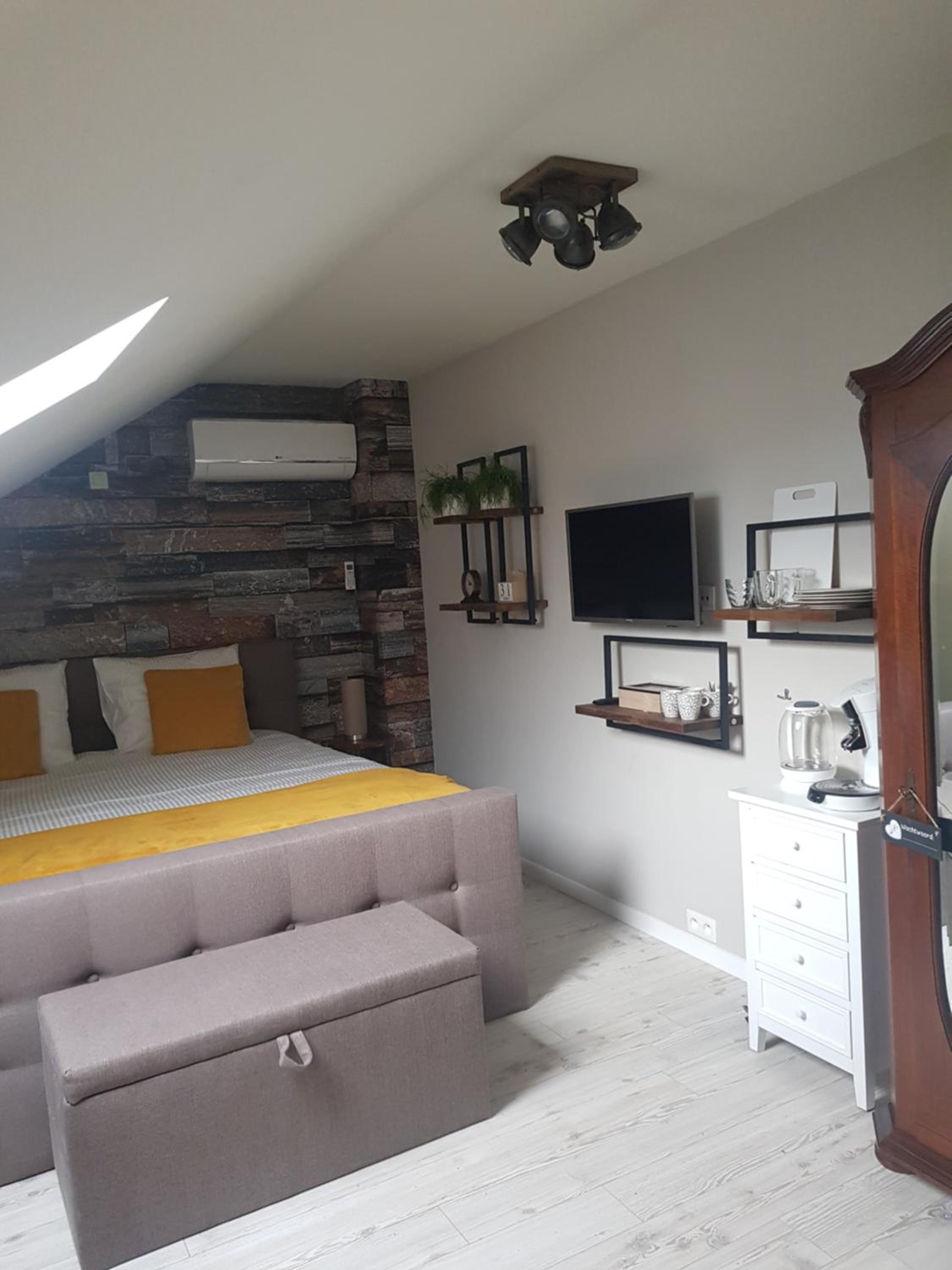 Double Room with Private Bathroom photo 1