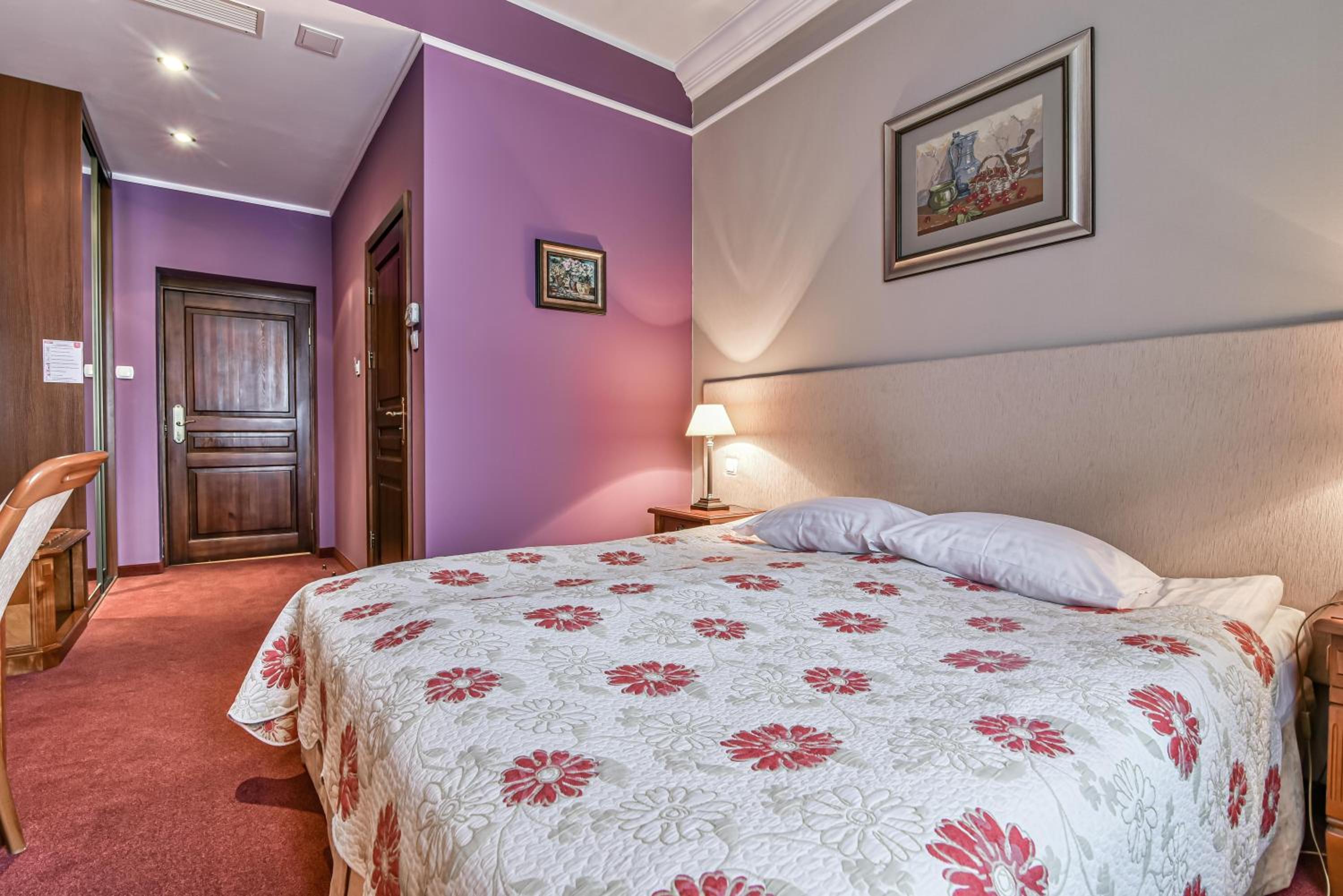 Single Room photo 2