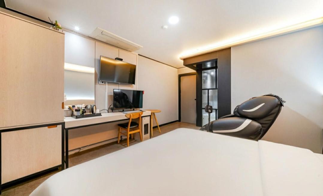 Premier Double Room