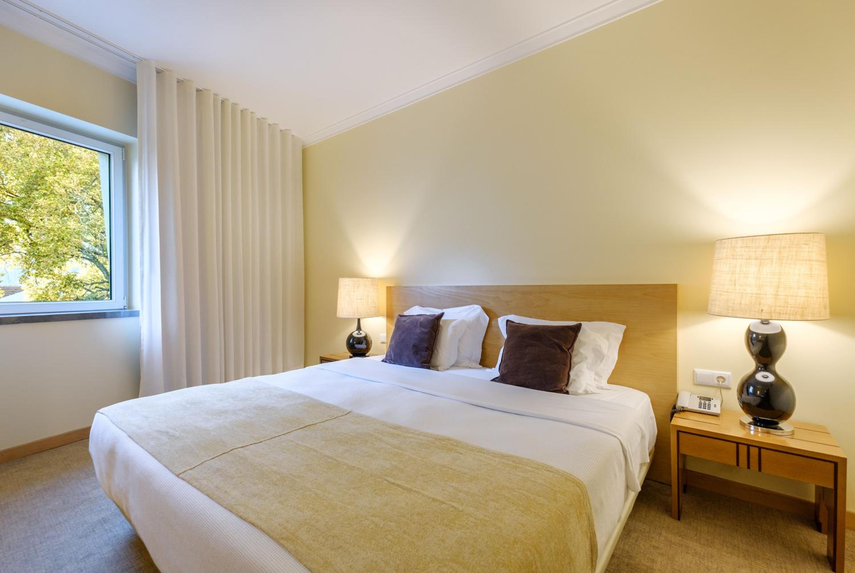 Double or Twin Room - Photo 2