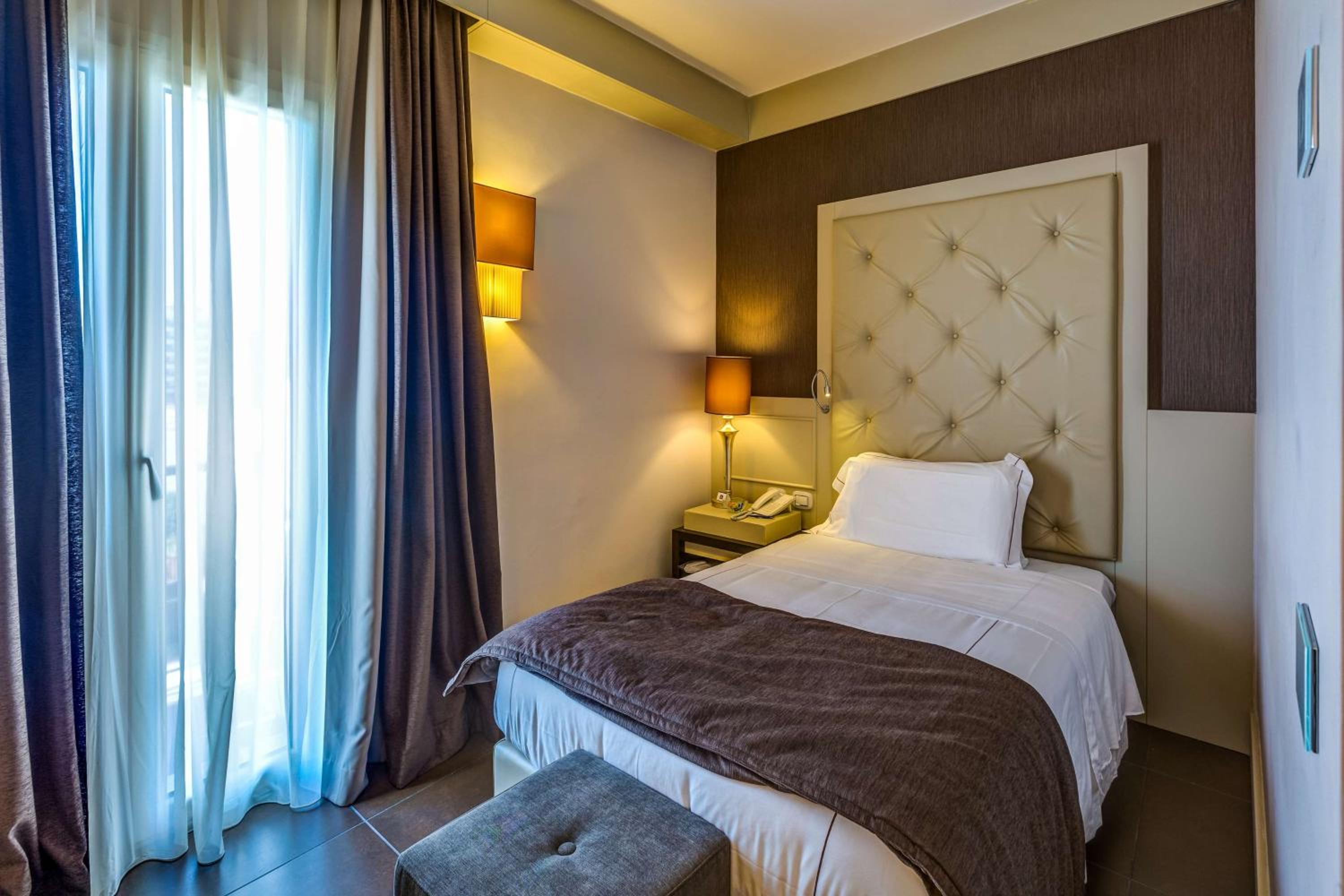 Classic Single Room photo 2
