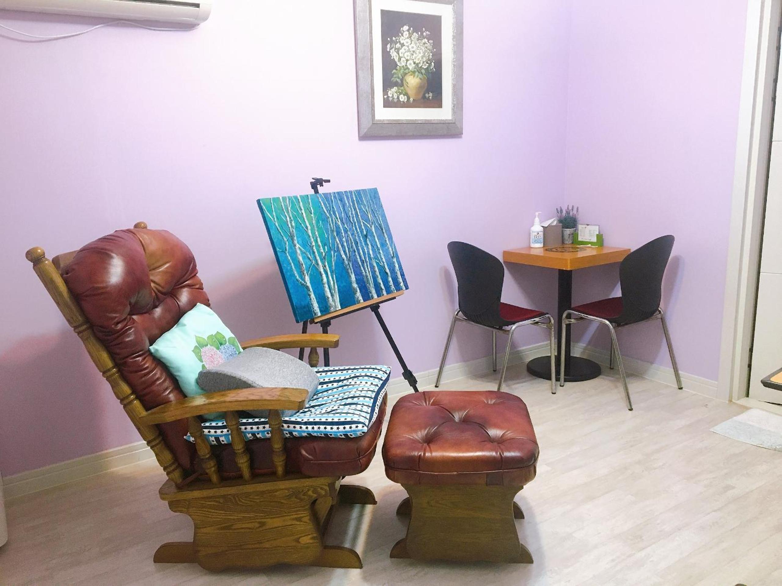 Family Room - Photo 18