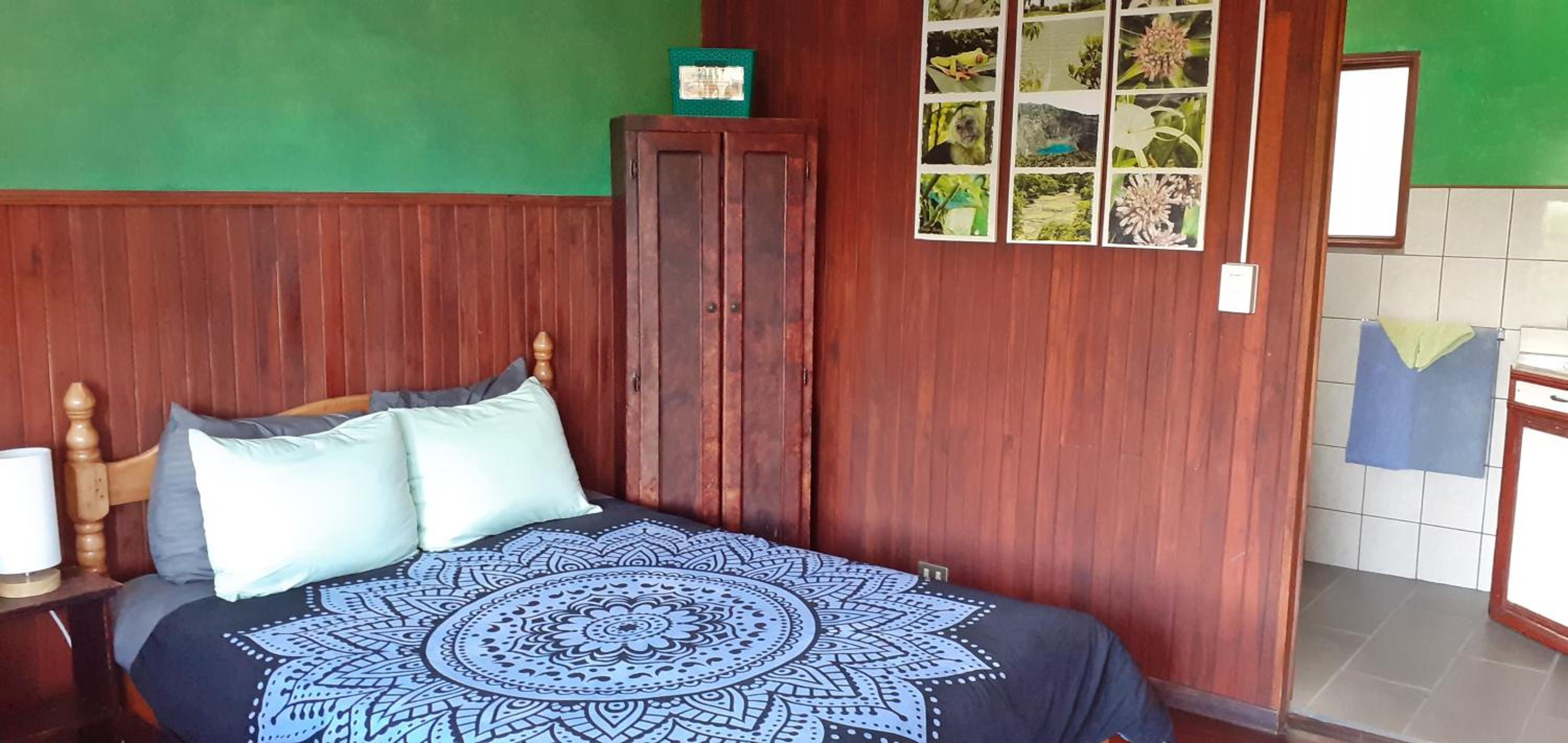 Double Room with Private Bathroom photo 2