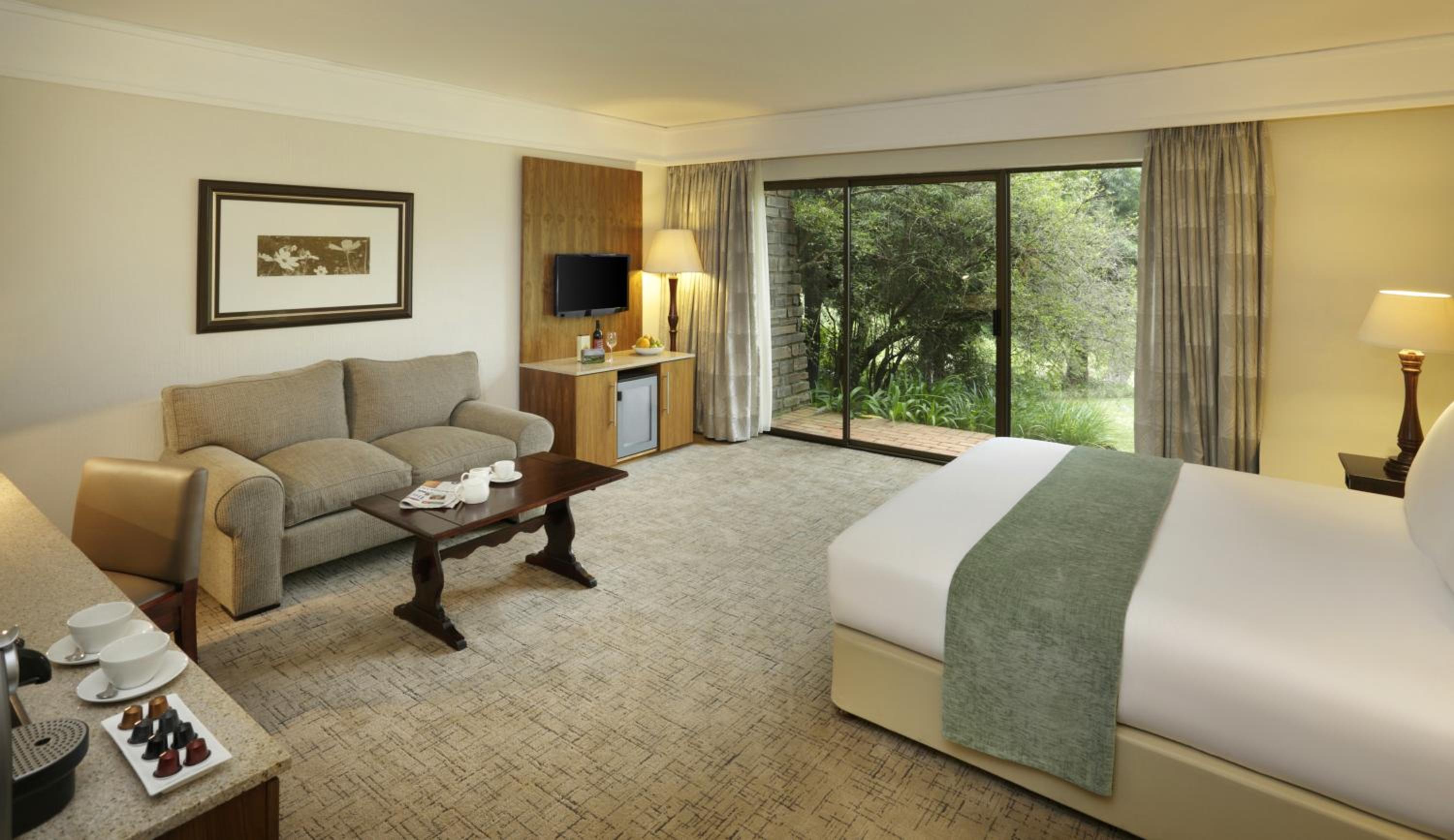 Executive Premium Room - Photo 2