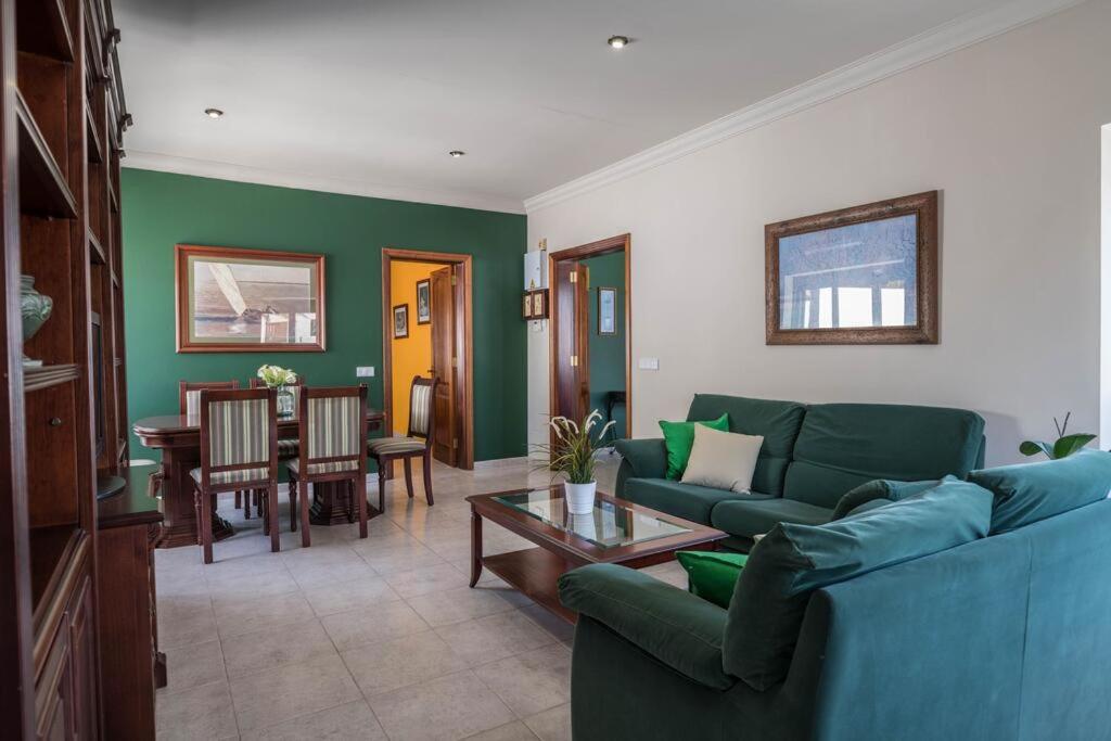 Villa de Tres Habitaciones