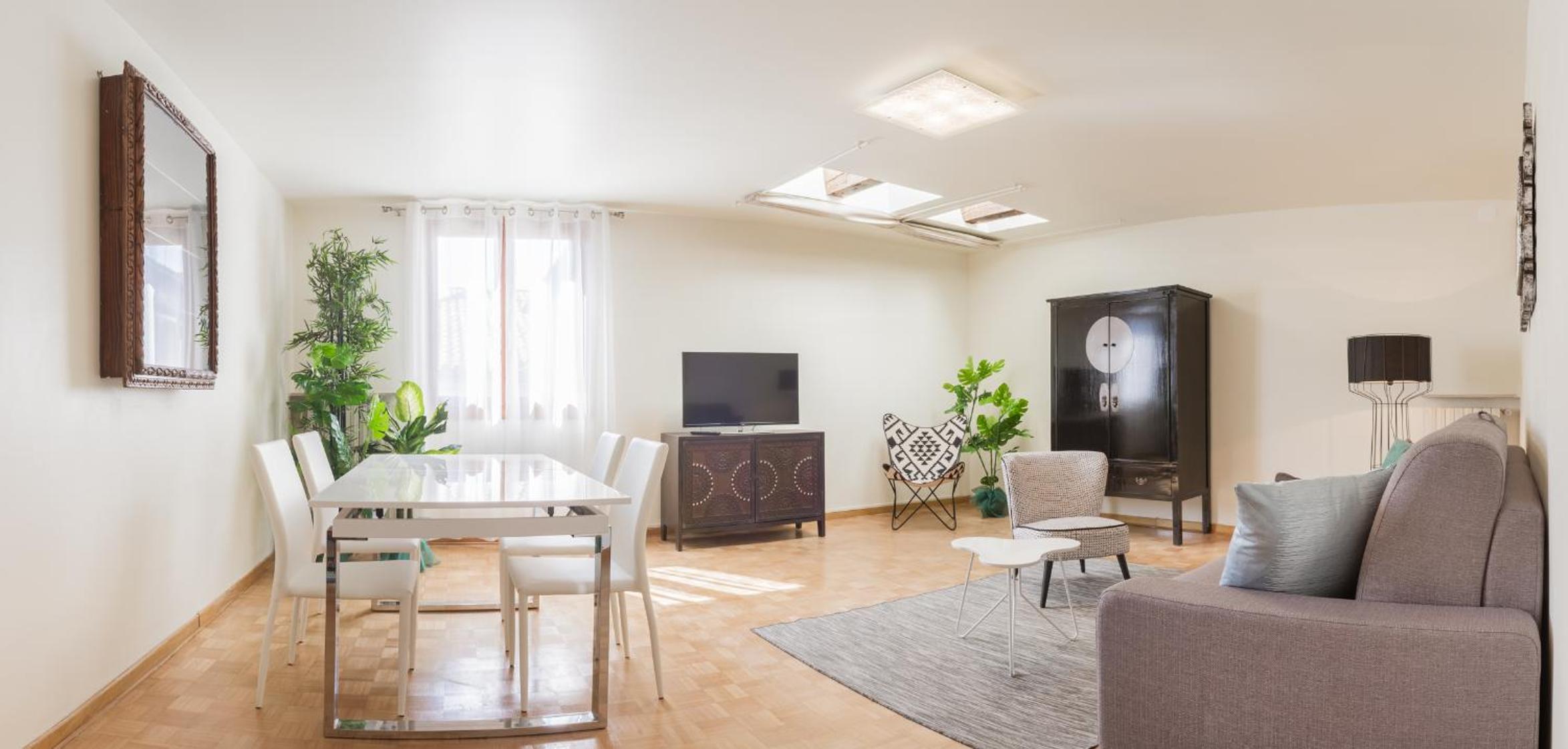Two-Bedroom Apartment with Terrace photo 1