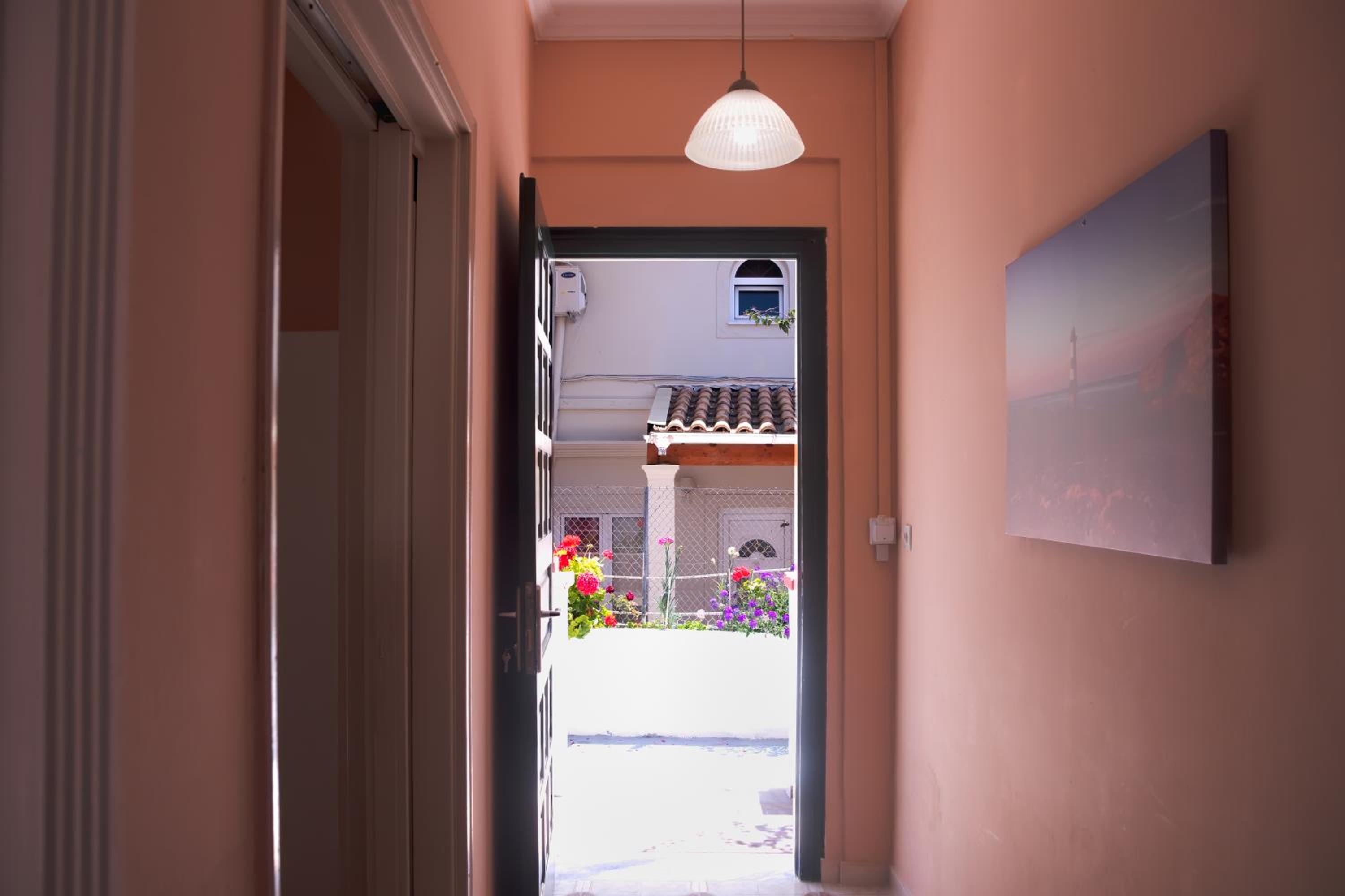 Two-Bedroom House photo 2