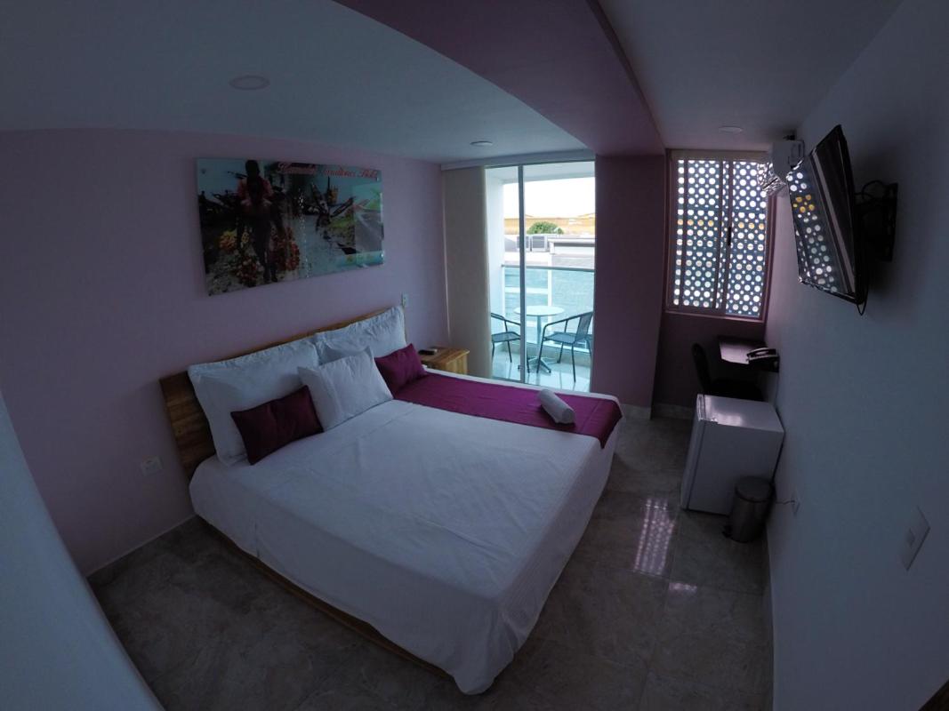 King Room with Balcony photo 3