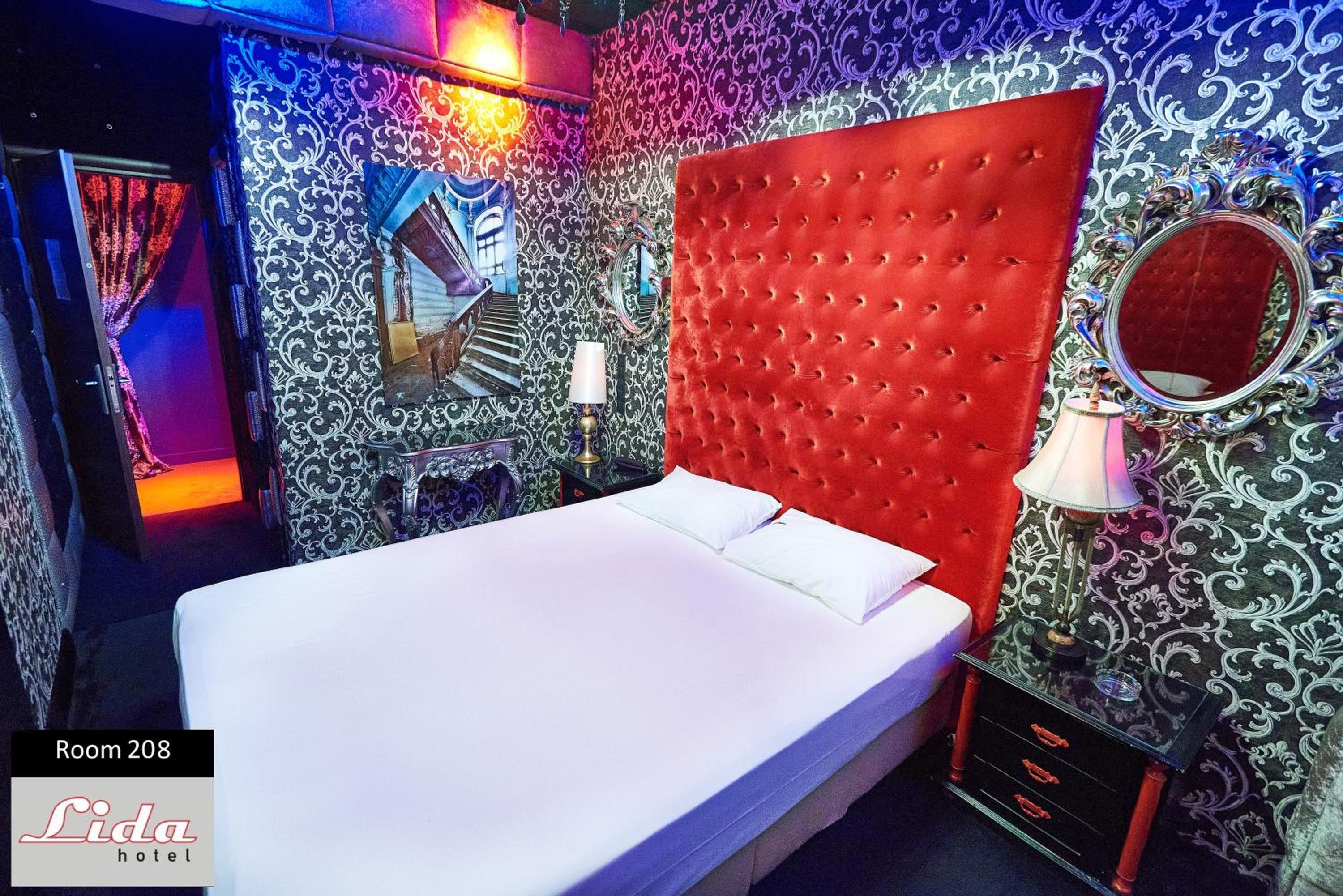 Deluxe Double Room with Shower