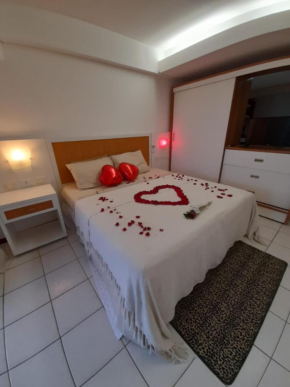 Apartment with Sea View - Photo 5