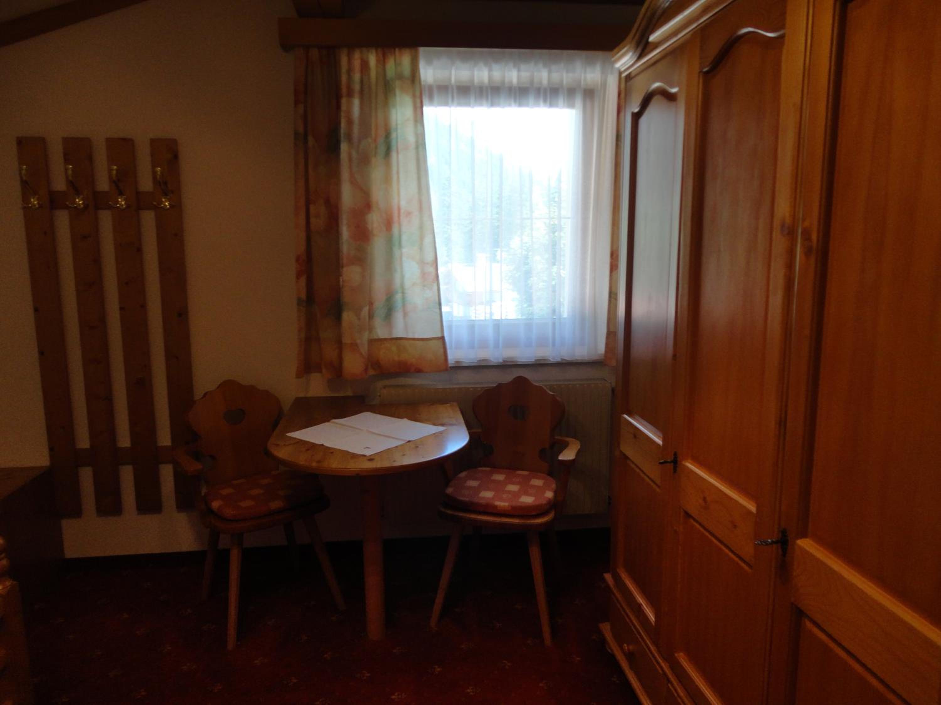 Apartment with Mountain View photo 2