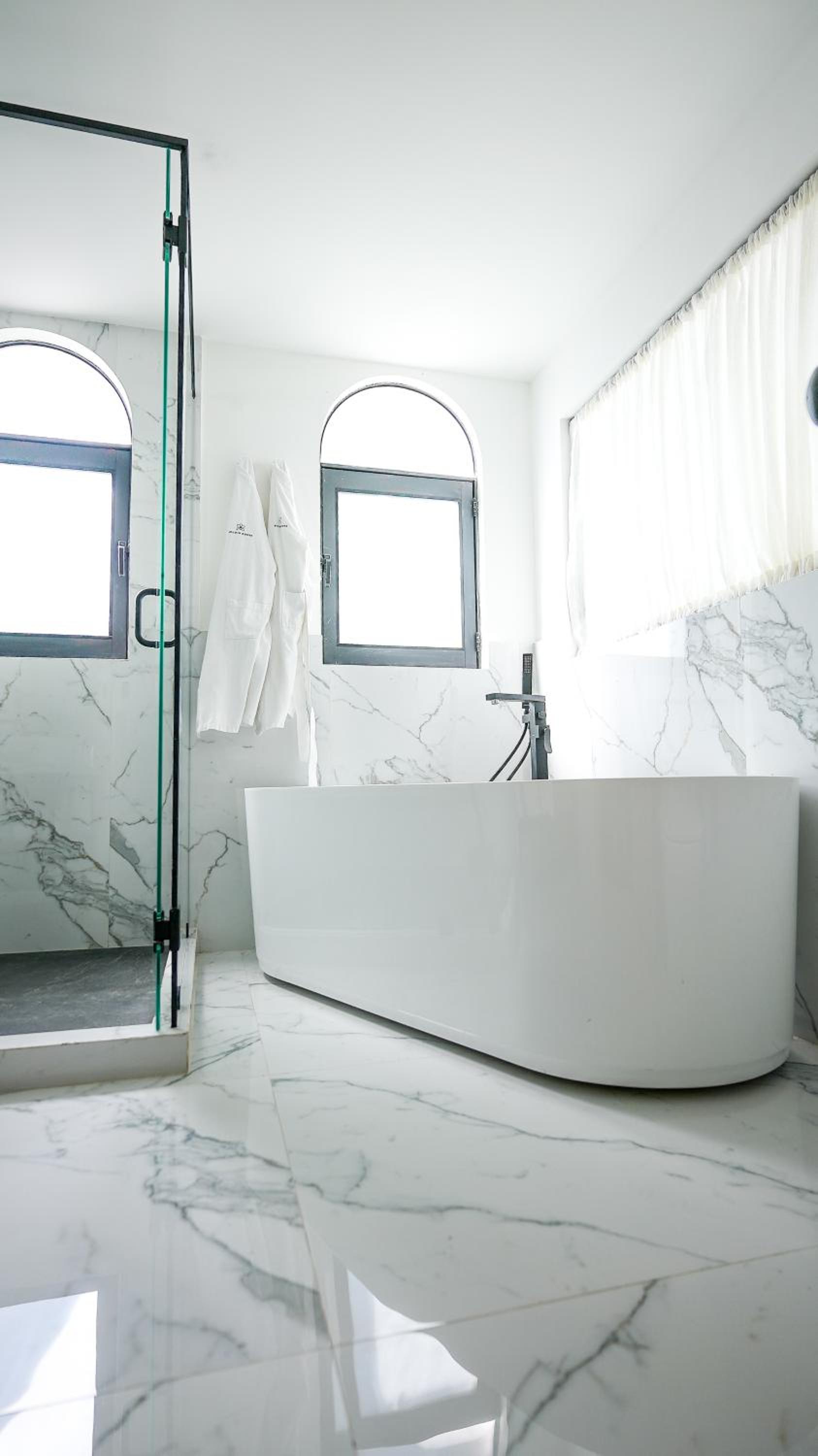Superior Suite - Photo 41