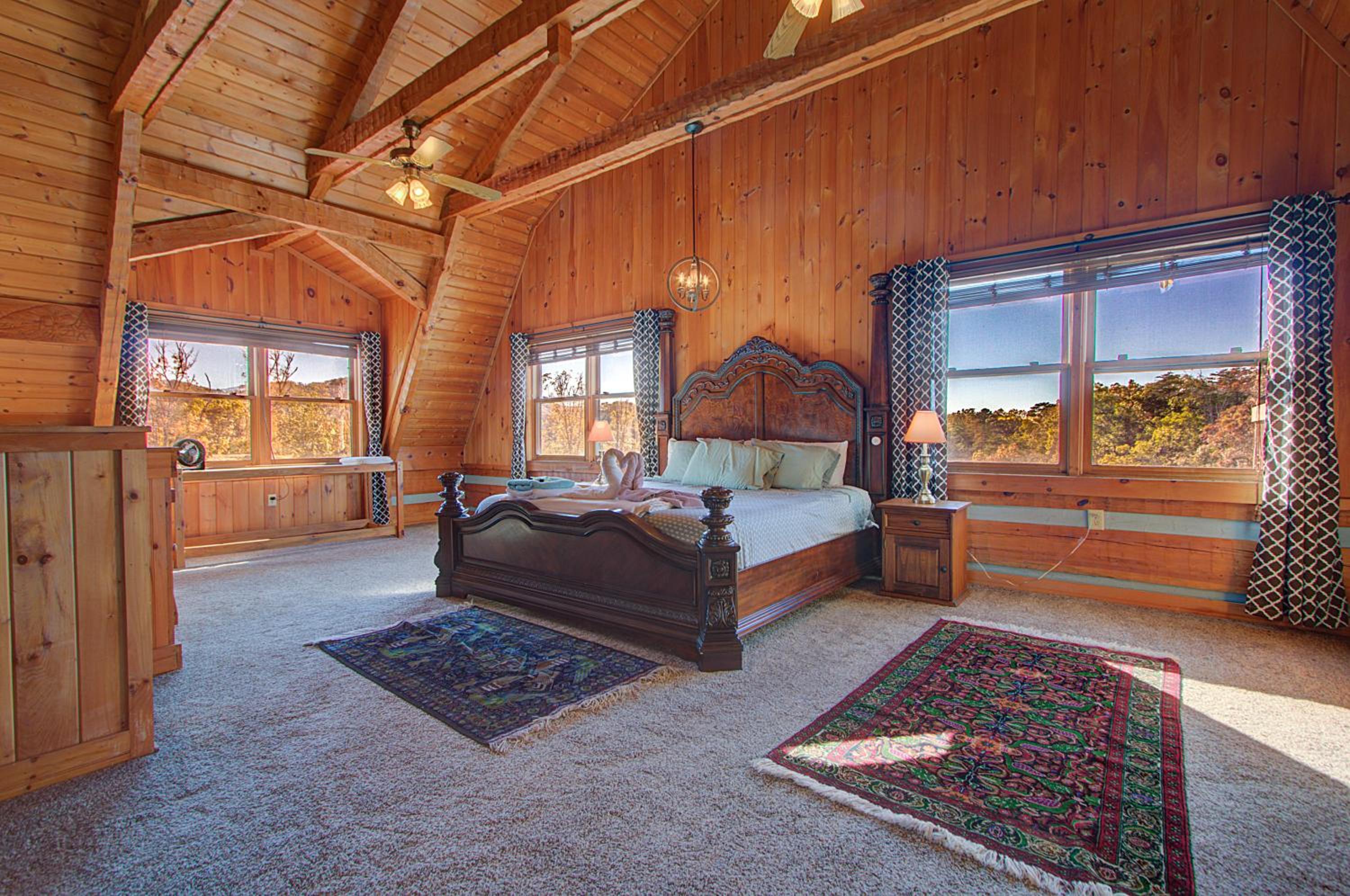 One-Bedroom House - Photo 16