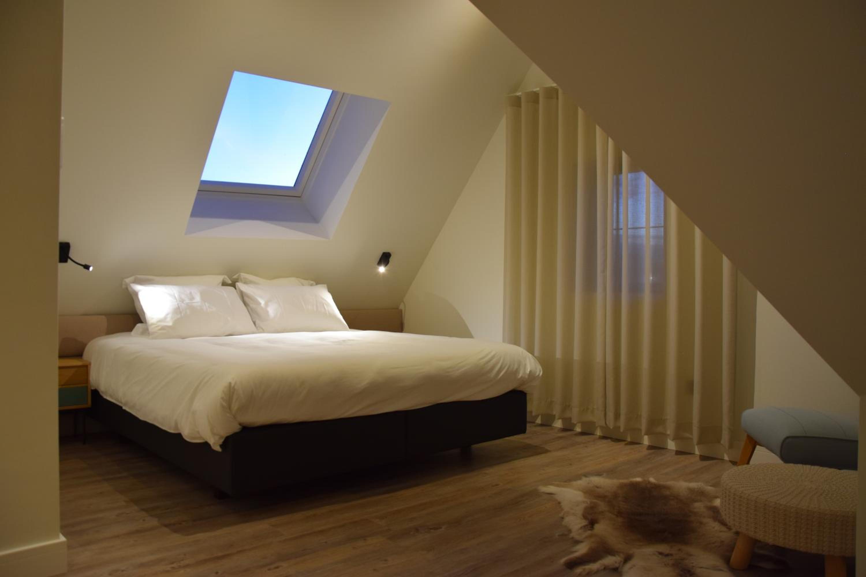 Superior King Room photo 1
