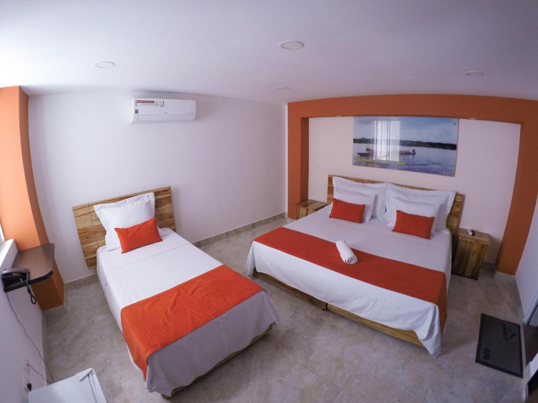 Superior Triple Room photo 2