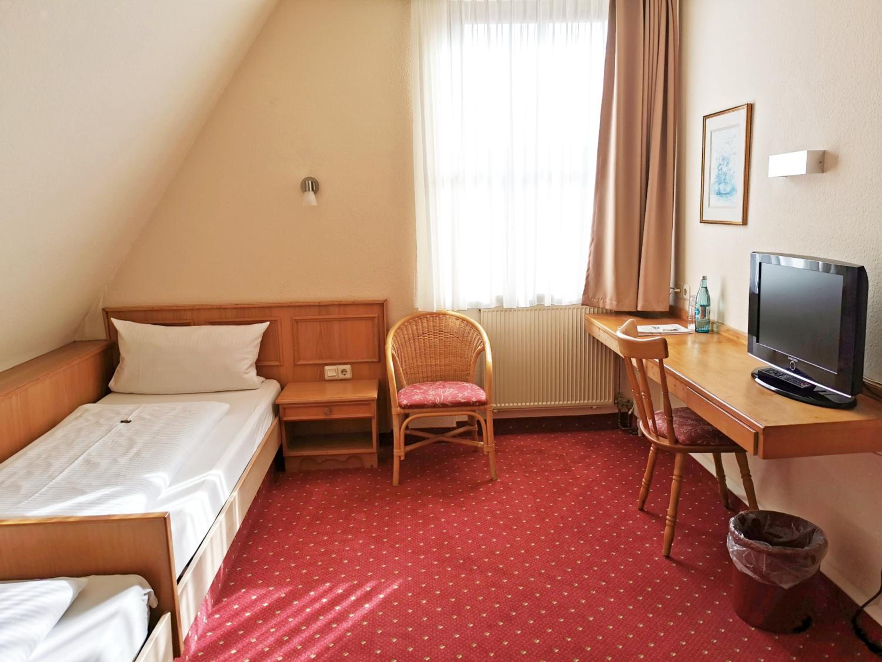 Economy Single Room photo 3