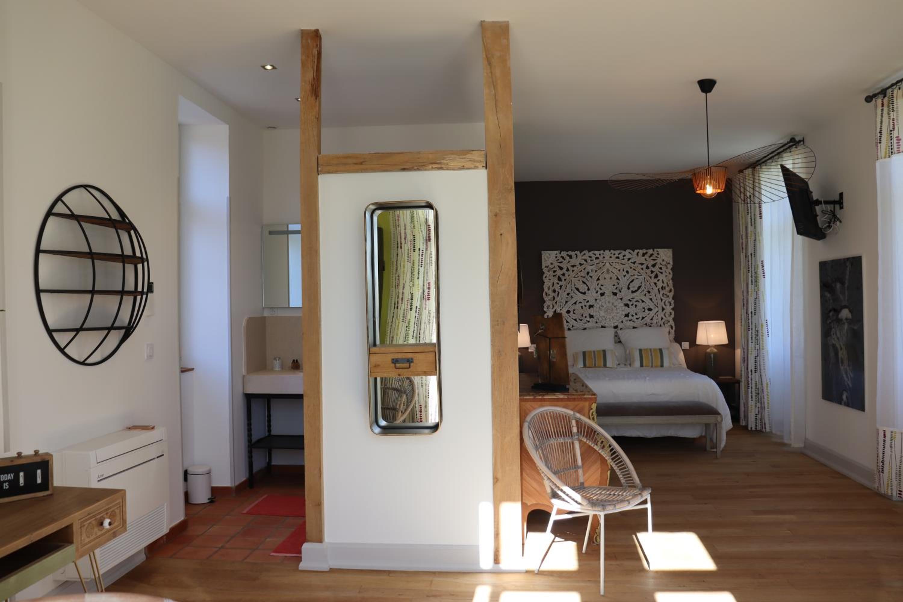 Suite with Balcony photo 3