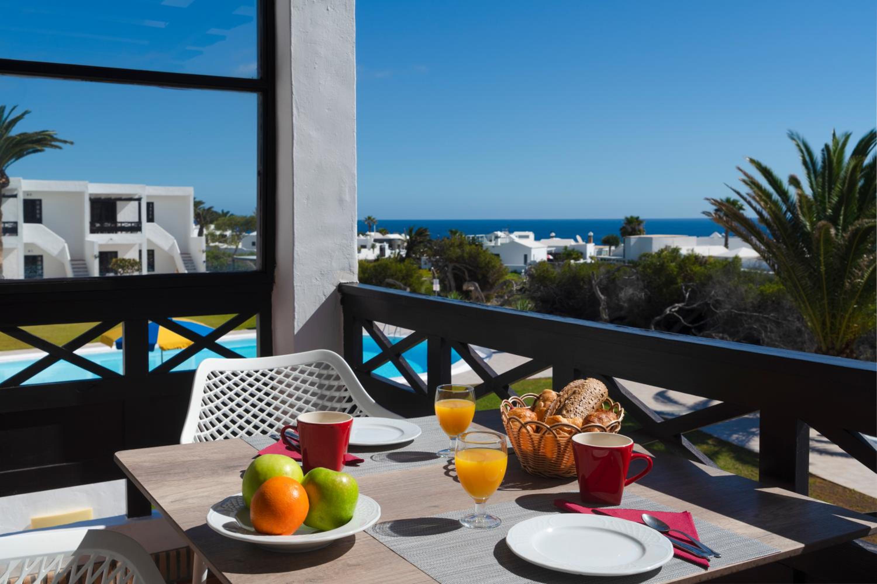 Apartment with Sea View
