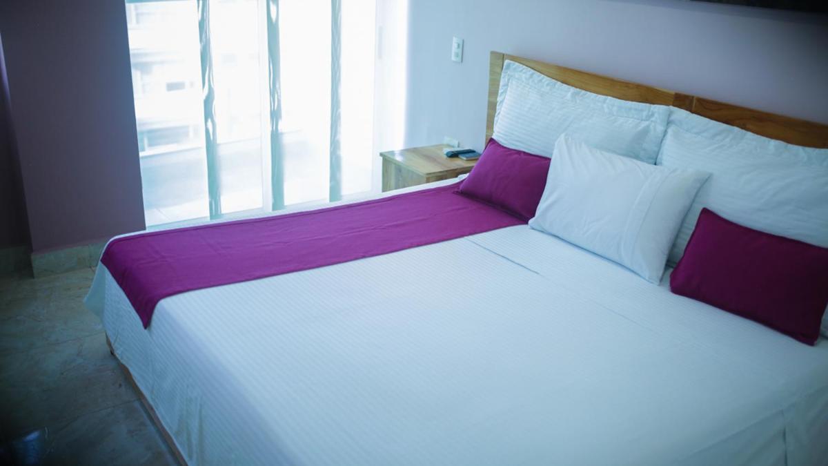 King Room with Balcony photo 2