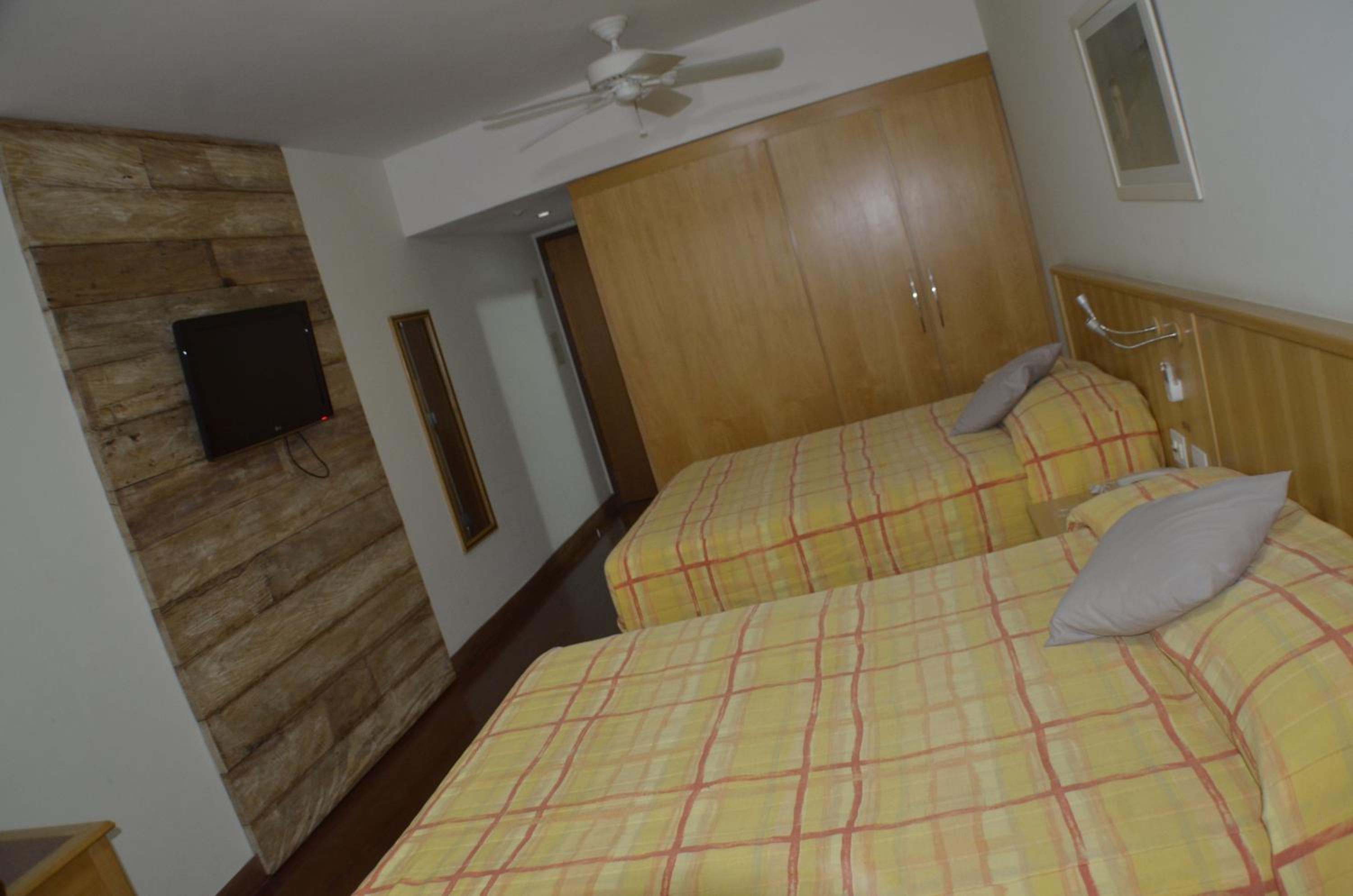 Luxury Triple Room photo 1