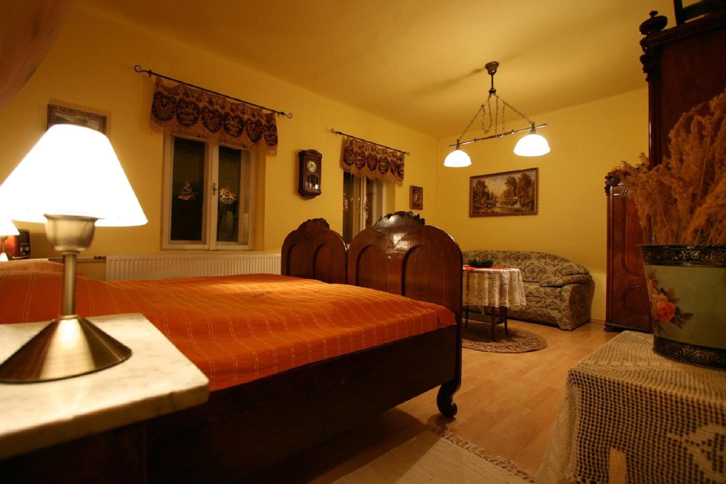 Superior Two-Bedroom Apartment with Balcony - Photo 7