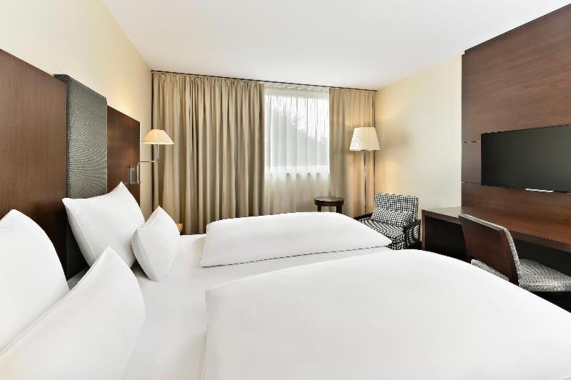 Standard Room with Extra Bed photo 2